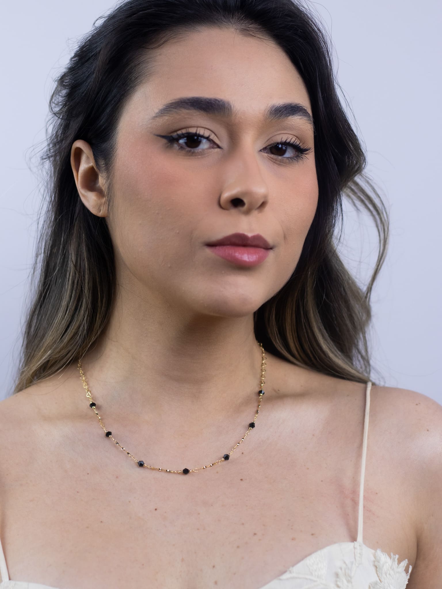 Choker Cristal Preto Banhado a Ouro 18k