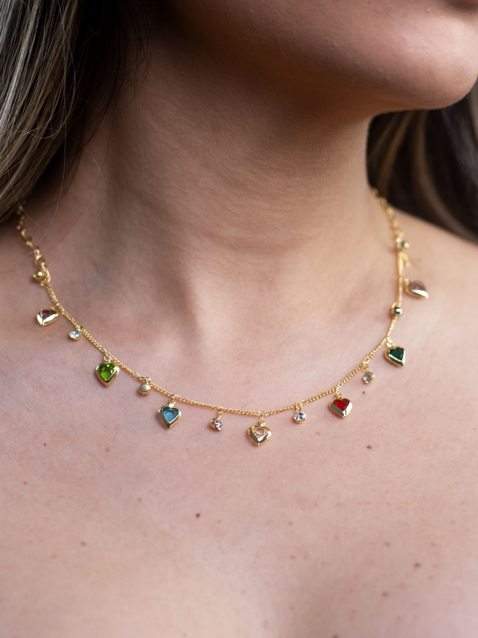 Choker Coração com Cristal Banhada a Ouro 18k