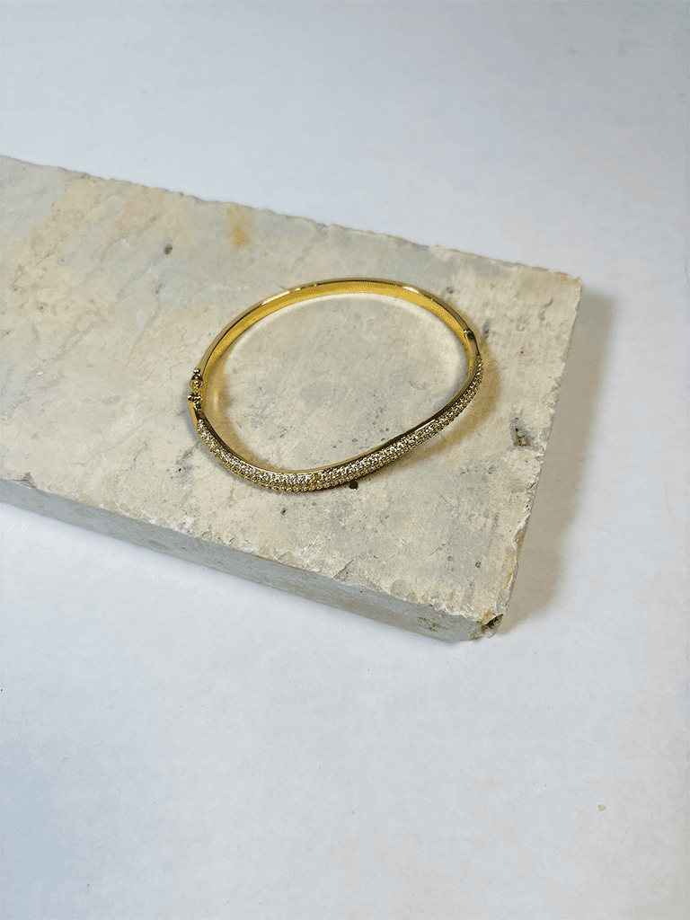 Bracelete Boho de Metal Dourado com Zircônias