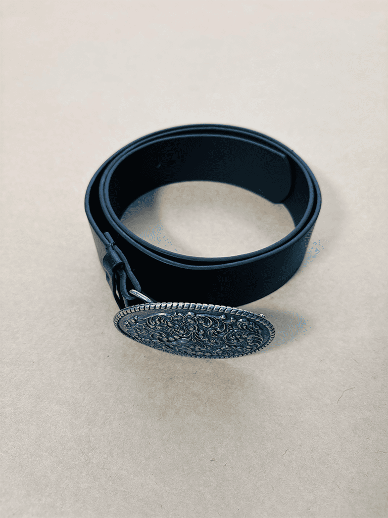 Cinto Cowboy de Couro Sintético Preto com Fivela de Metal Criativa