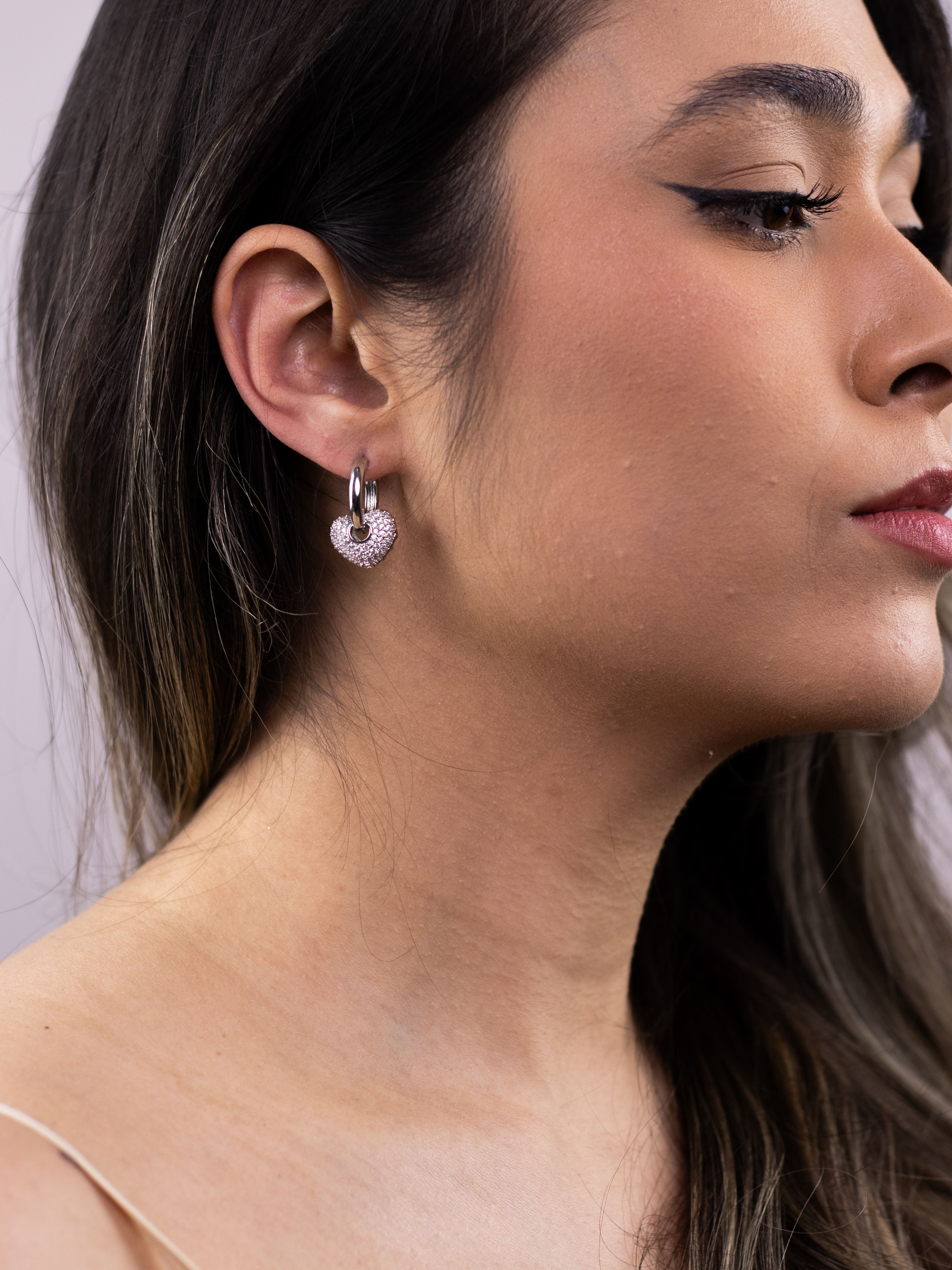 Argola Prata com Pingente de Coração de Zircônia