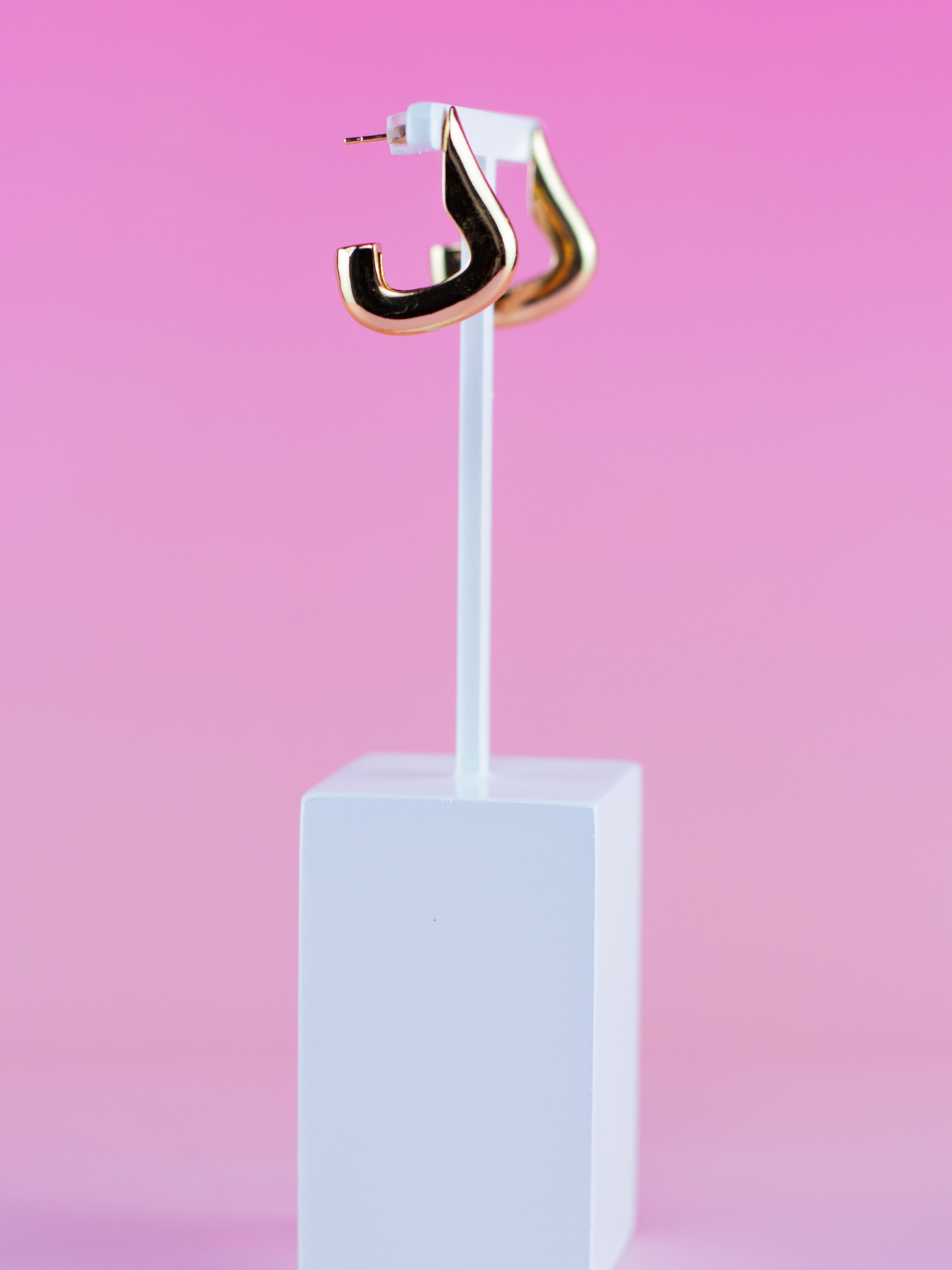 Brinco de Argola Dourada Lisa de Metal