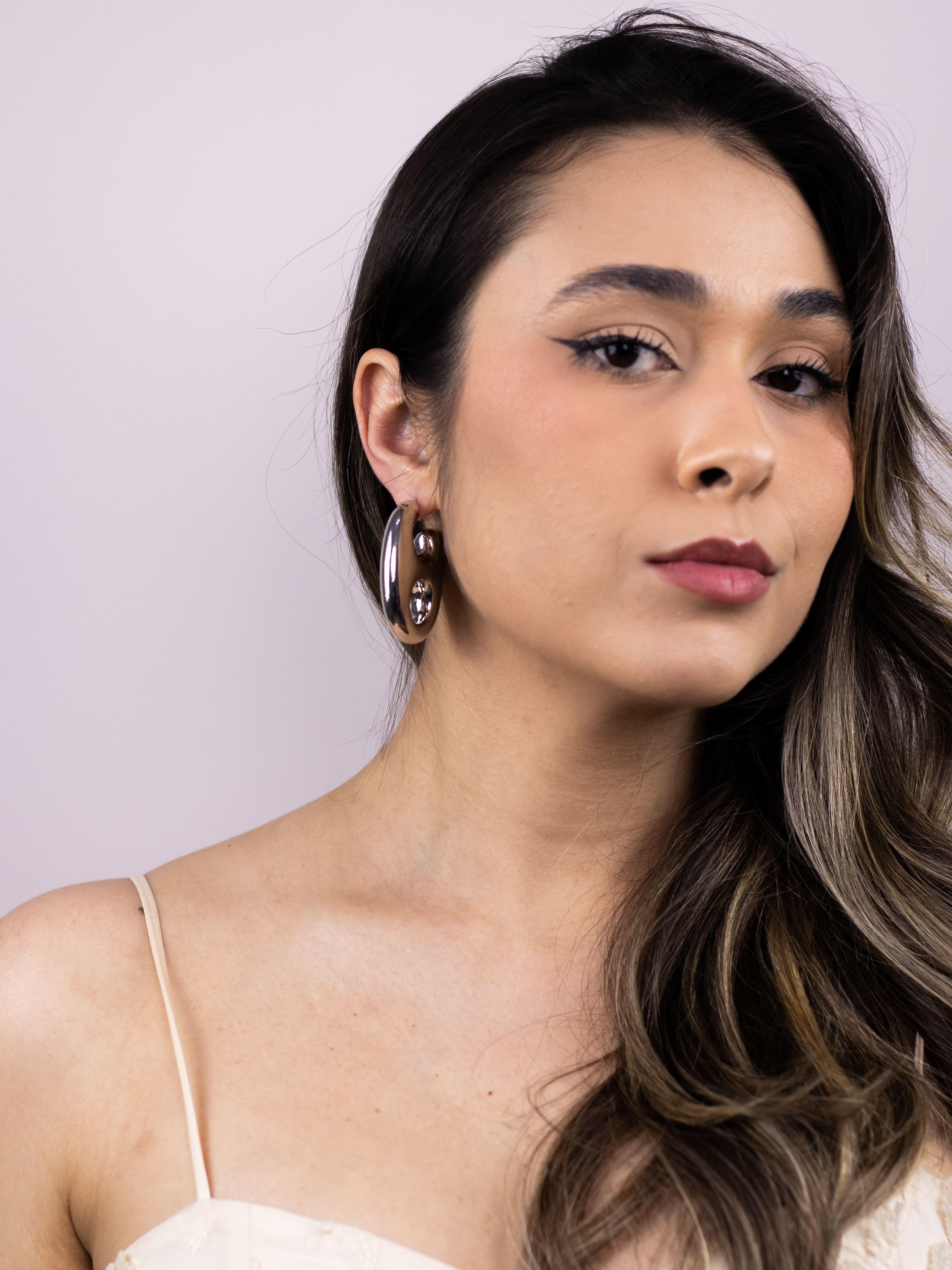 Argola Prata de ABS Oval Vazada