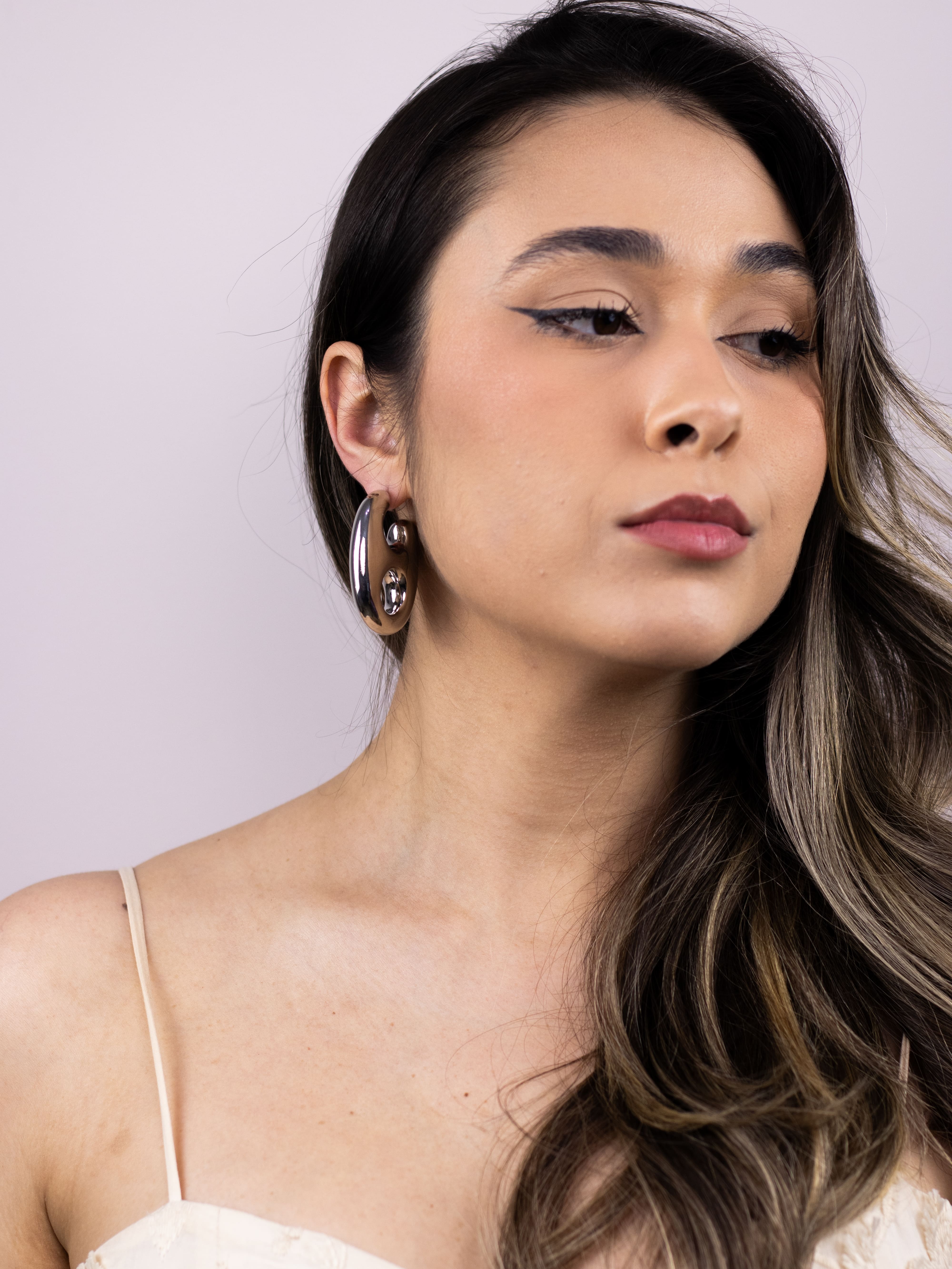 Argola Prata de ABS Oval Vazada