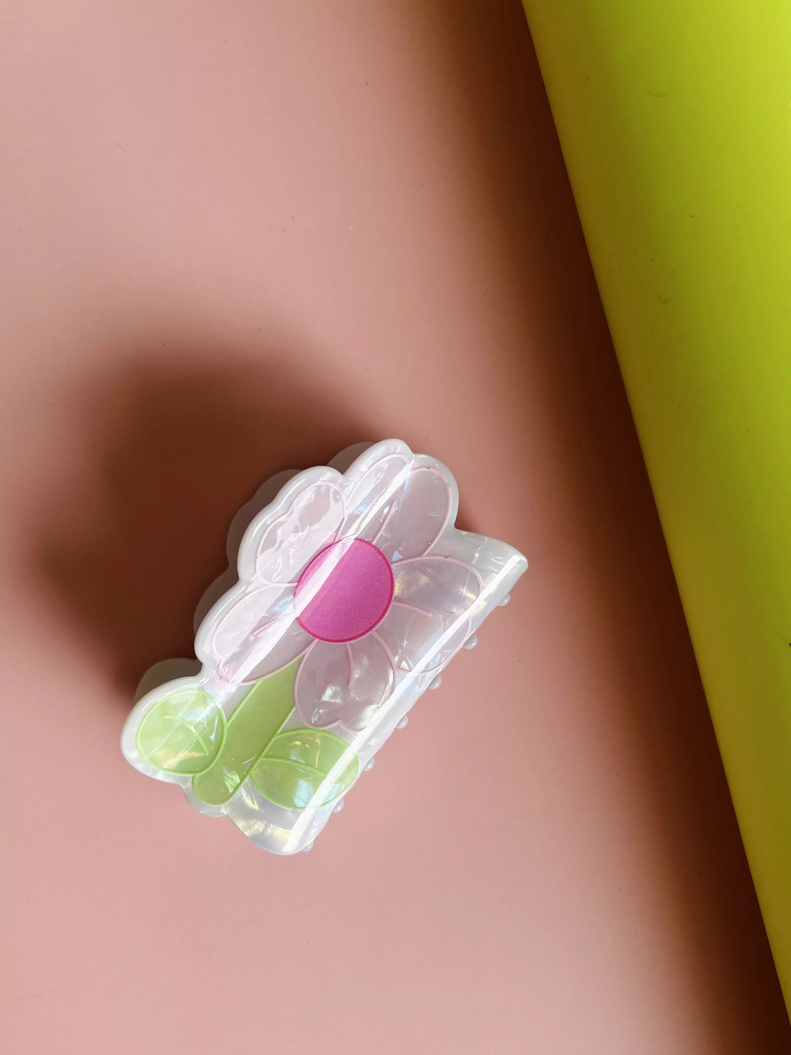 Piranha de Cabelo Acrílica Flor Transparente