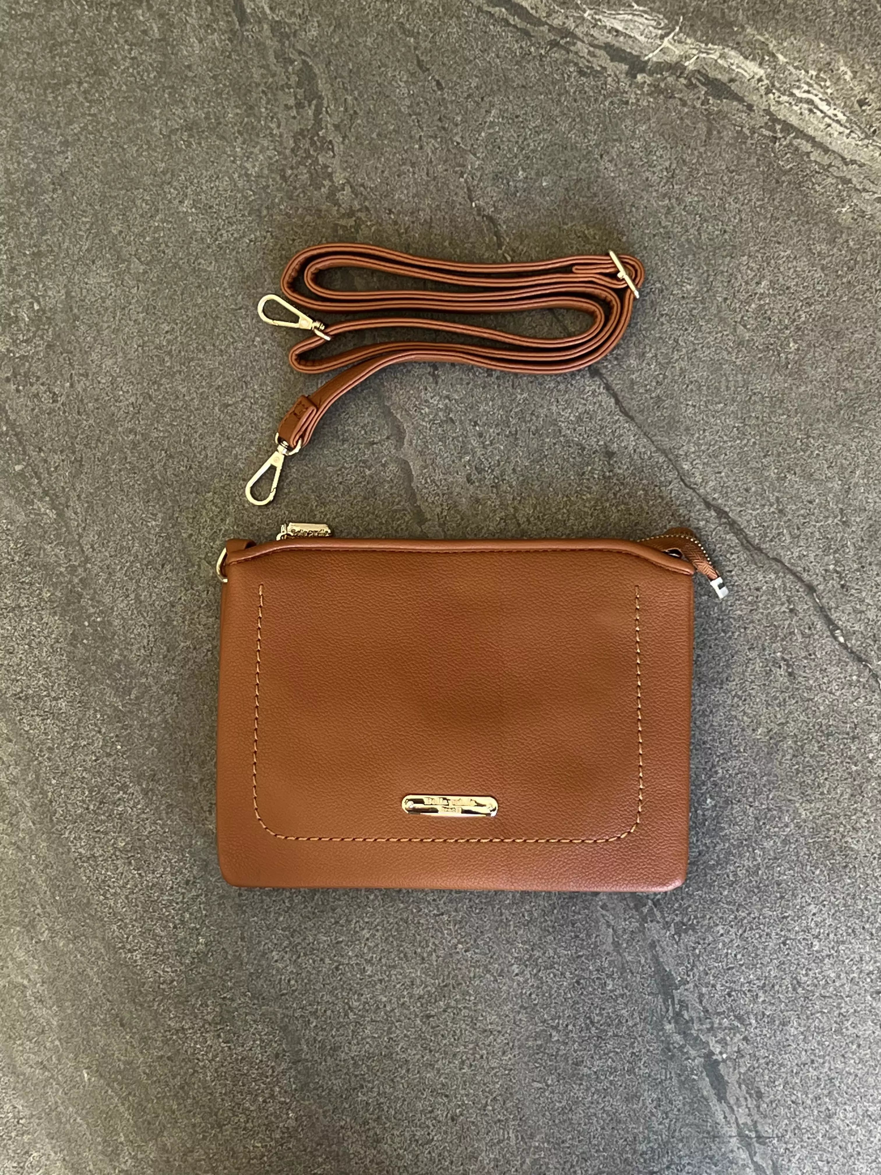 Bolsa Transversal Média com Bolso Frontal