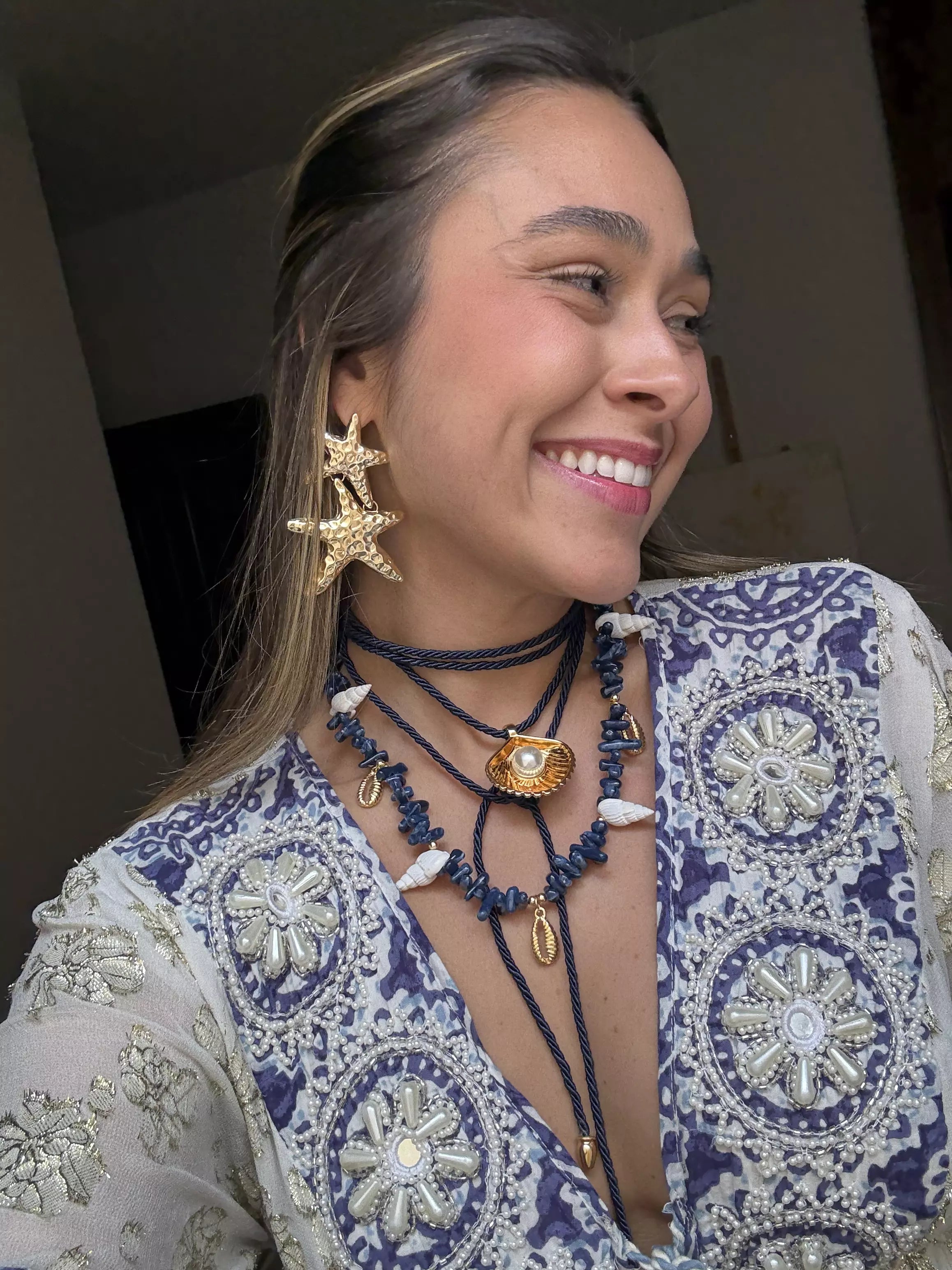 Colar Conchas e Pedras Azuis