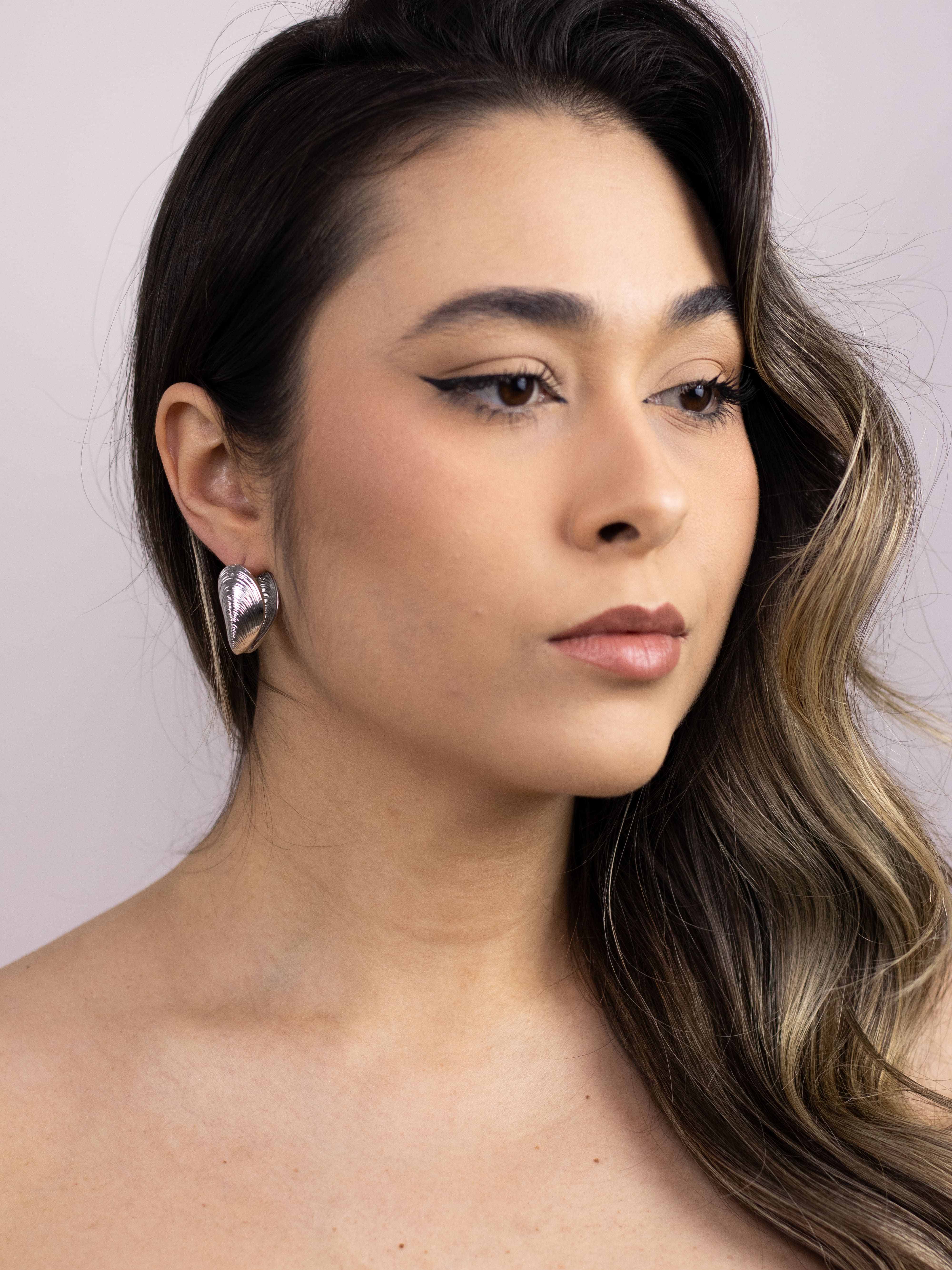 Brinco Argola Concha de Metal Prata