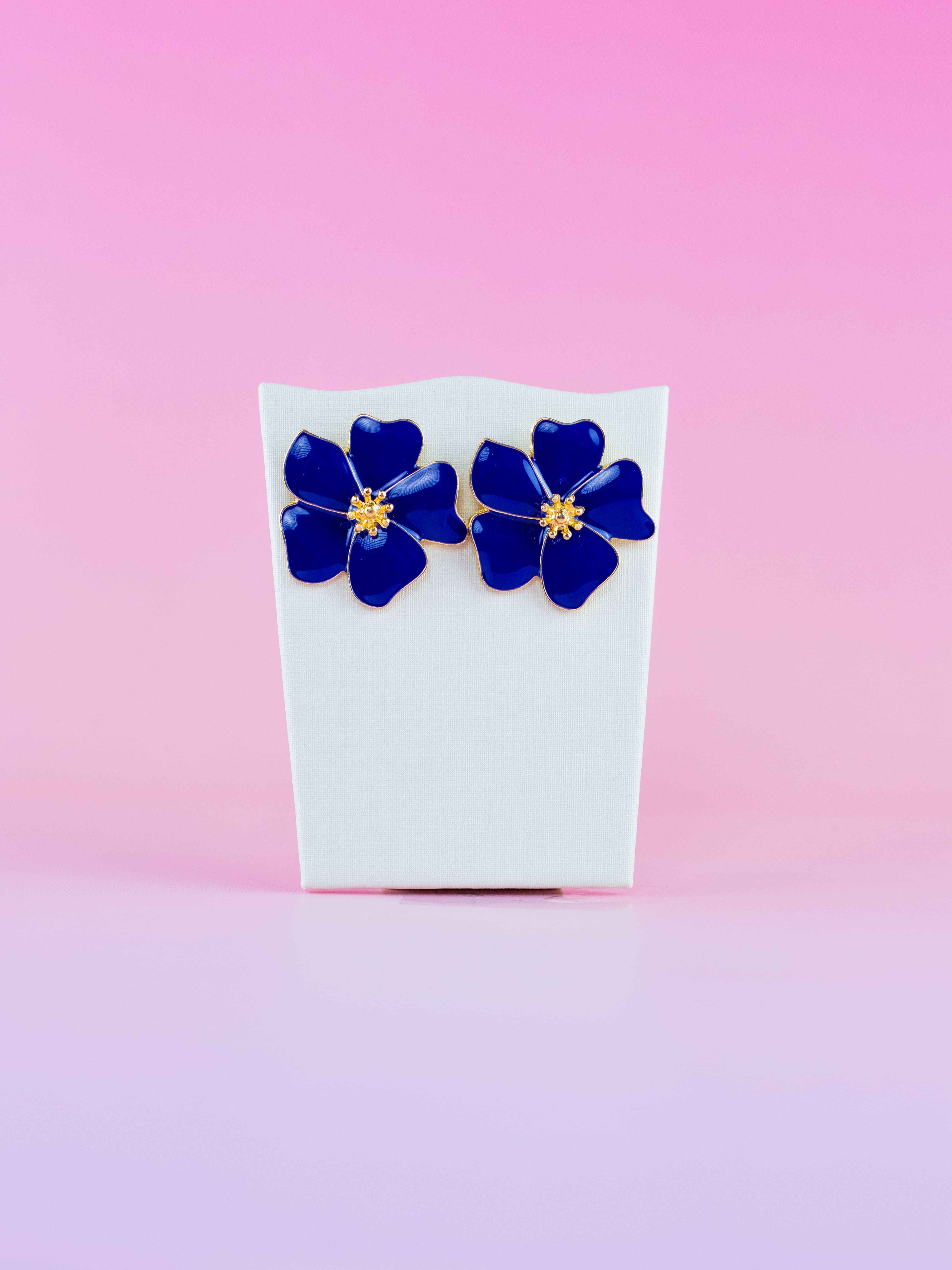 Brinco de Flor Esmaltado de Metal Colorido