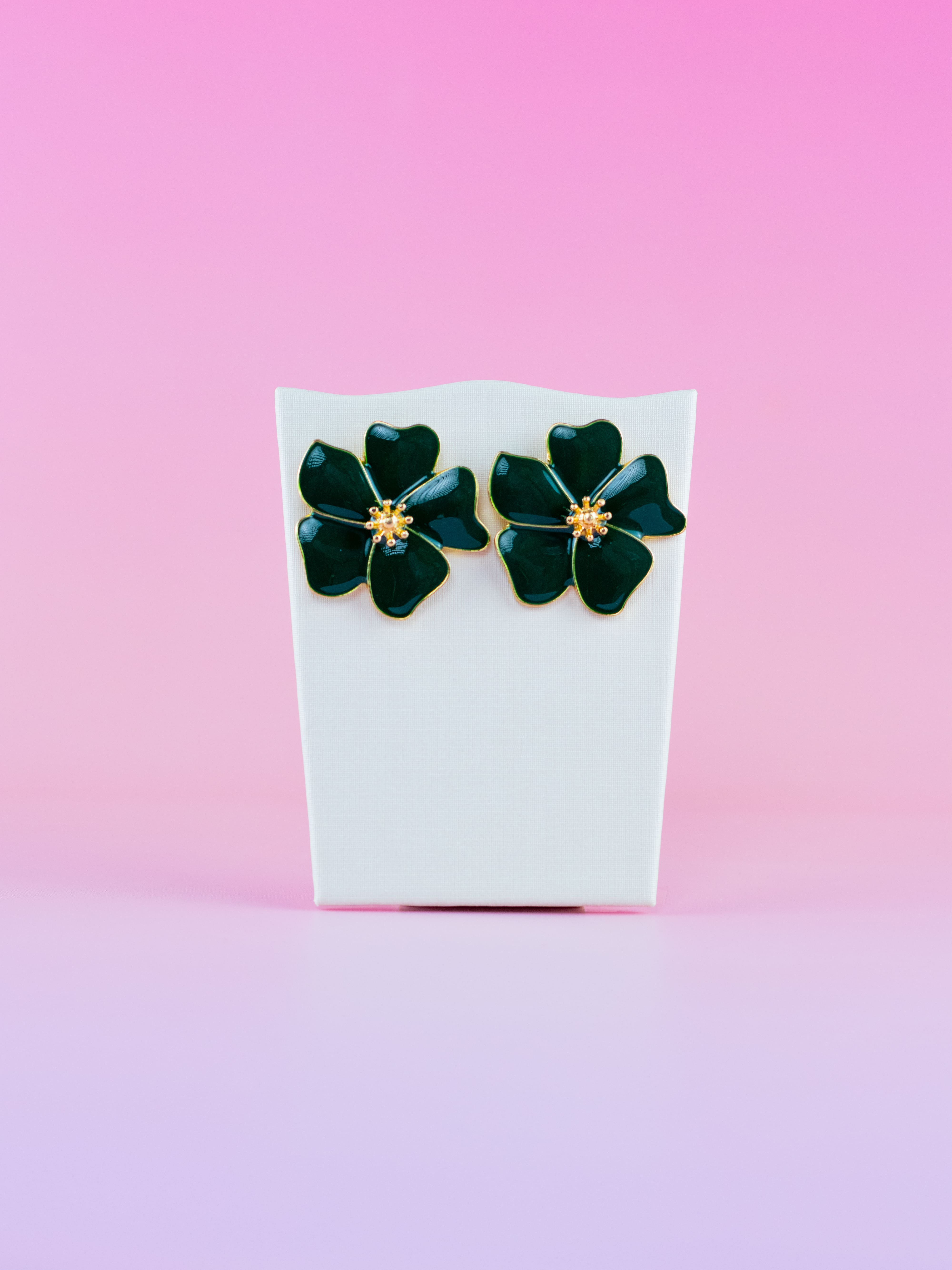 Brinco de Flor Esmaltado de Metal Colorido