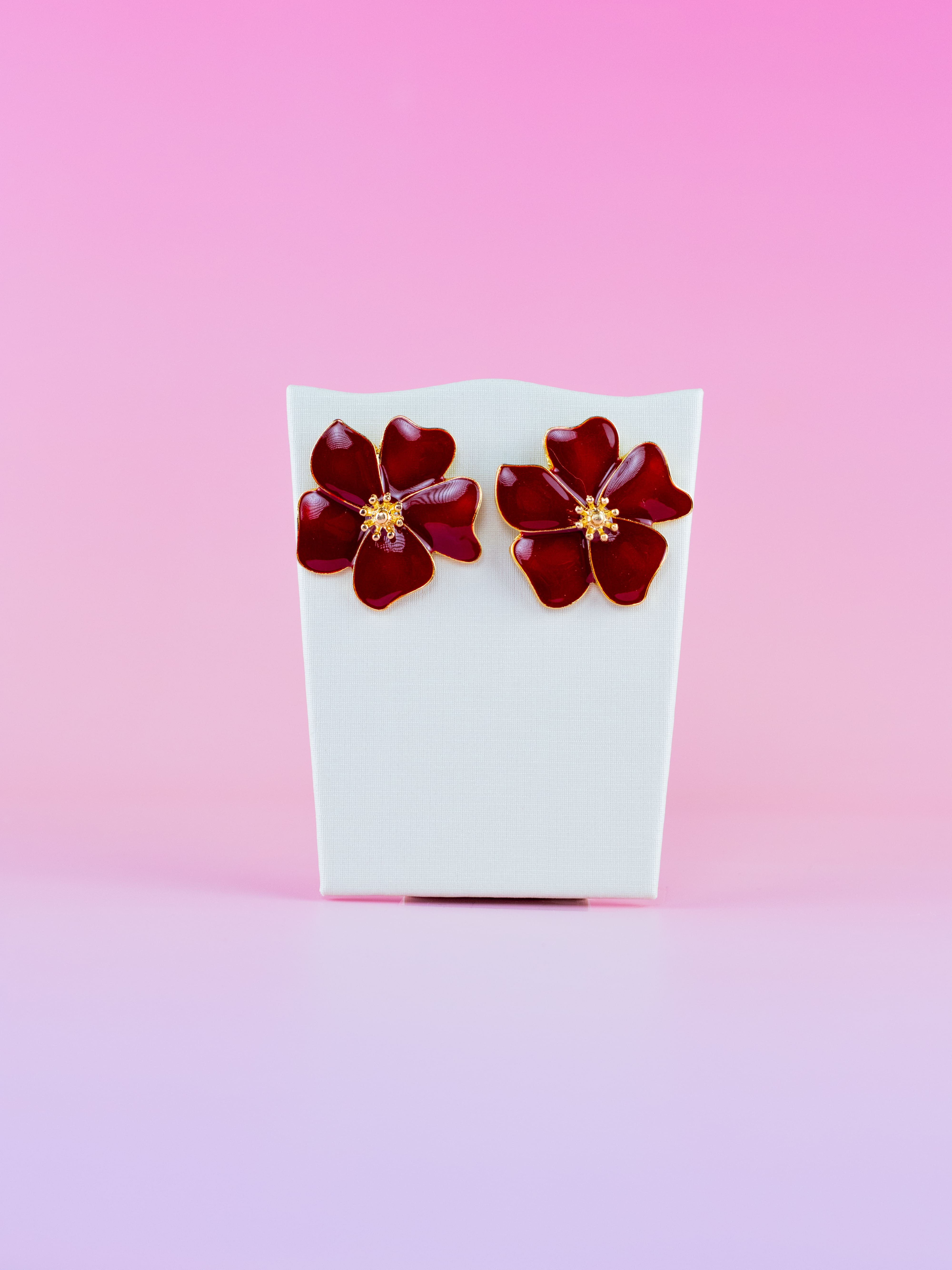 Brinco de Flor Esmaltado de Metal Colorido