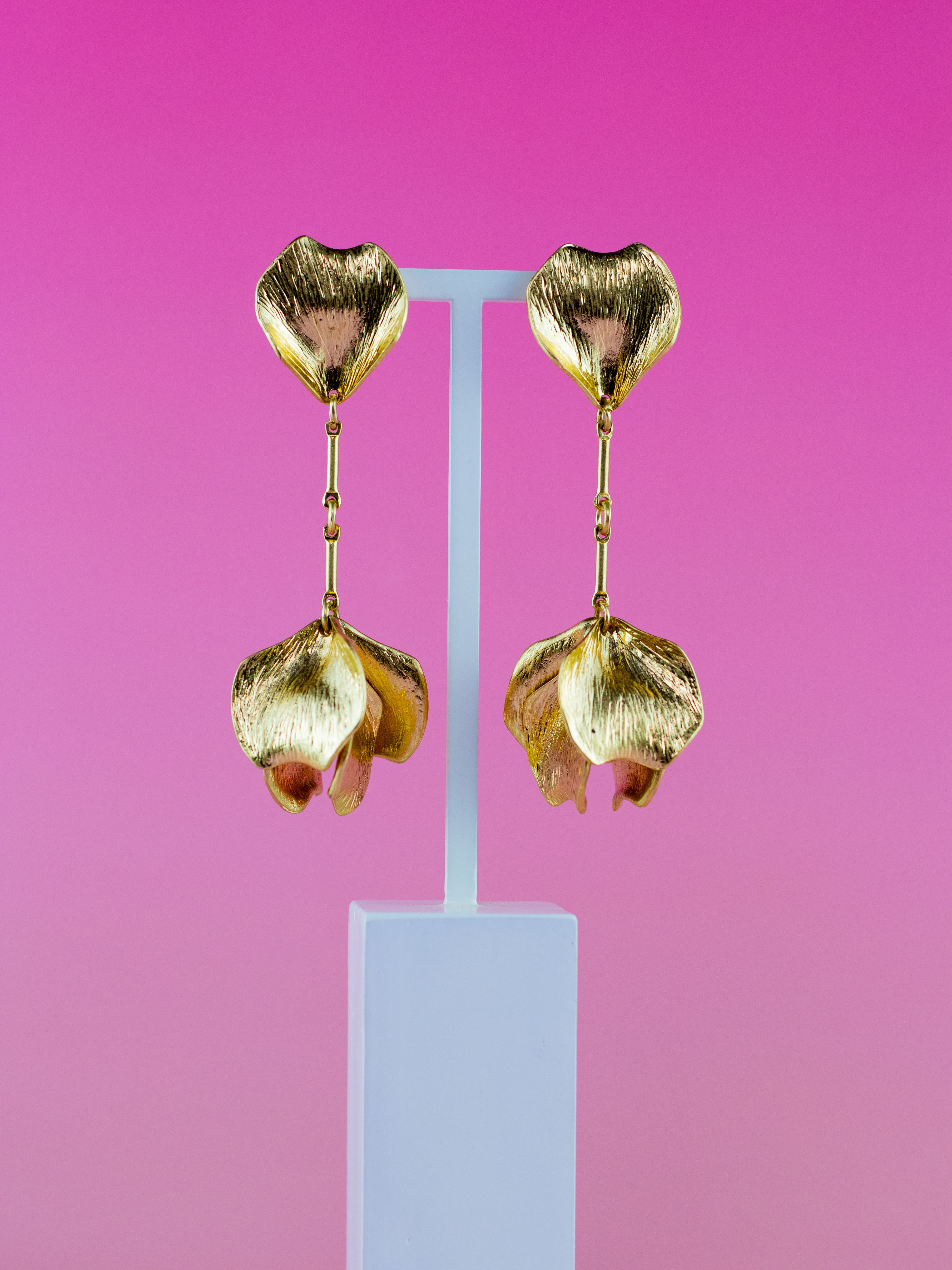 Brinco Medieval de Flor Dourado