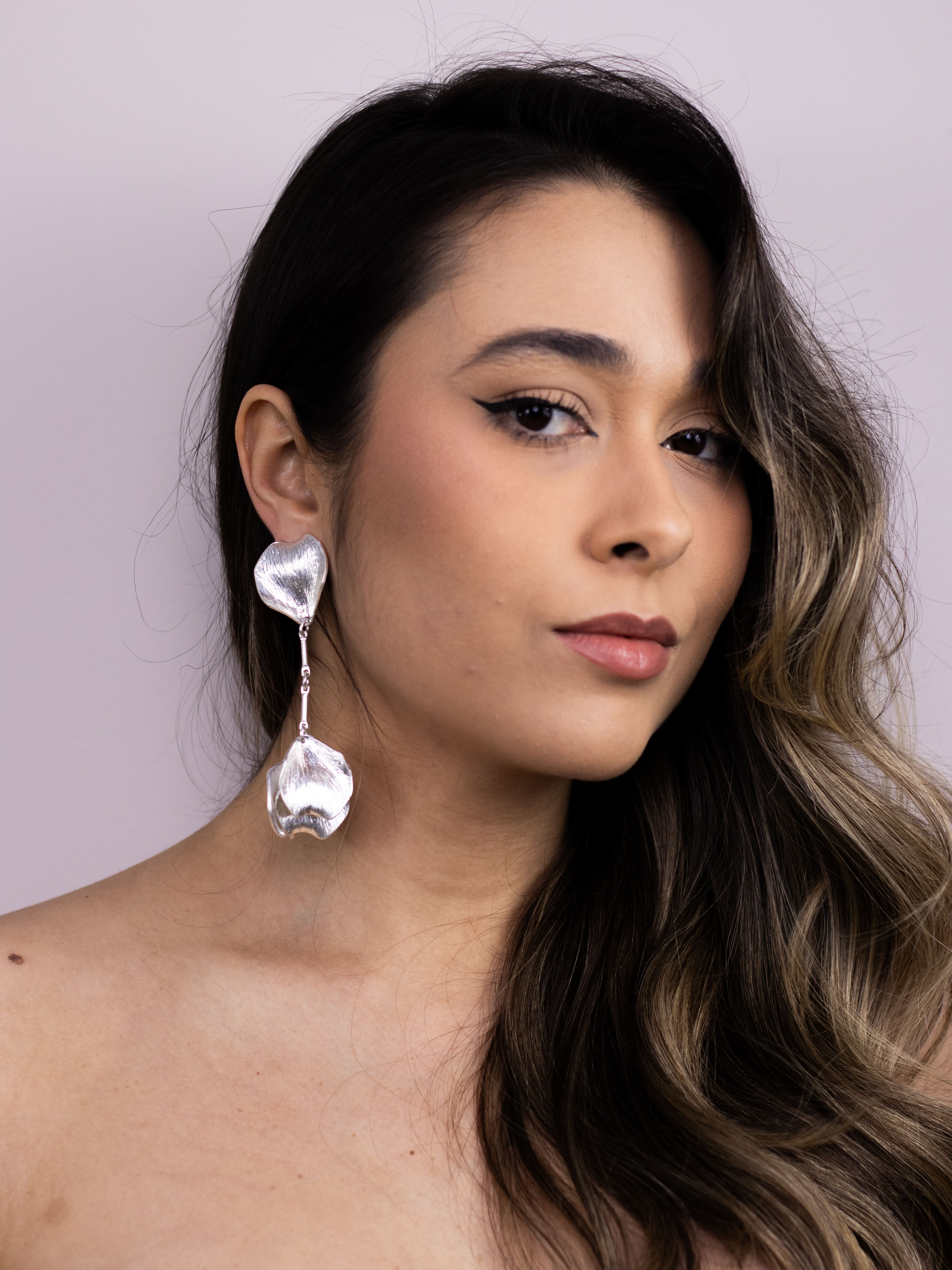 Brinco Medieval de Flor Prata