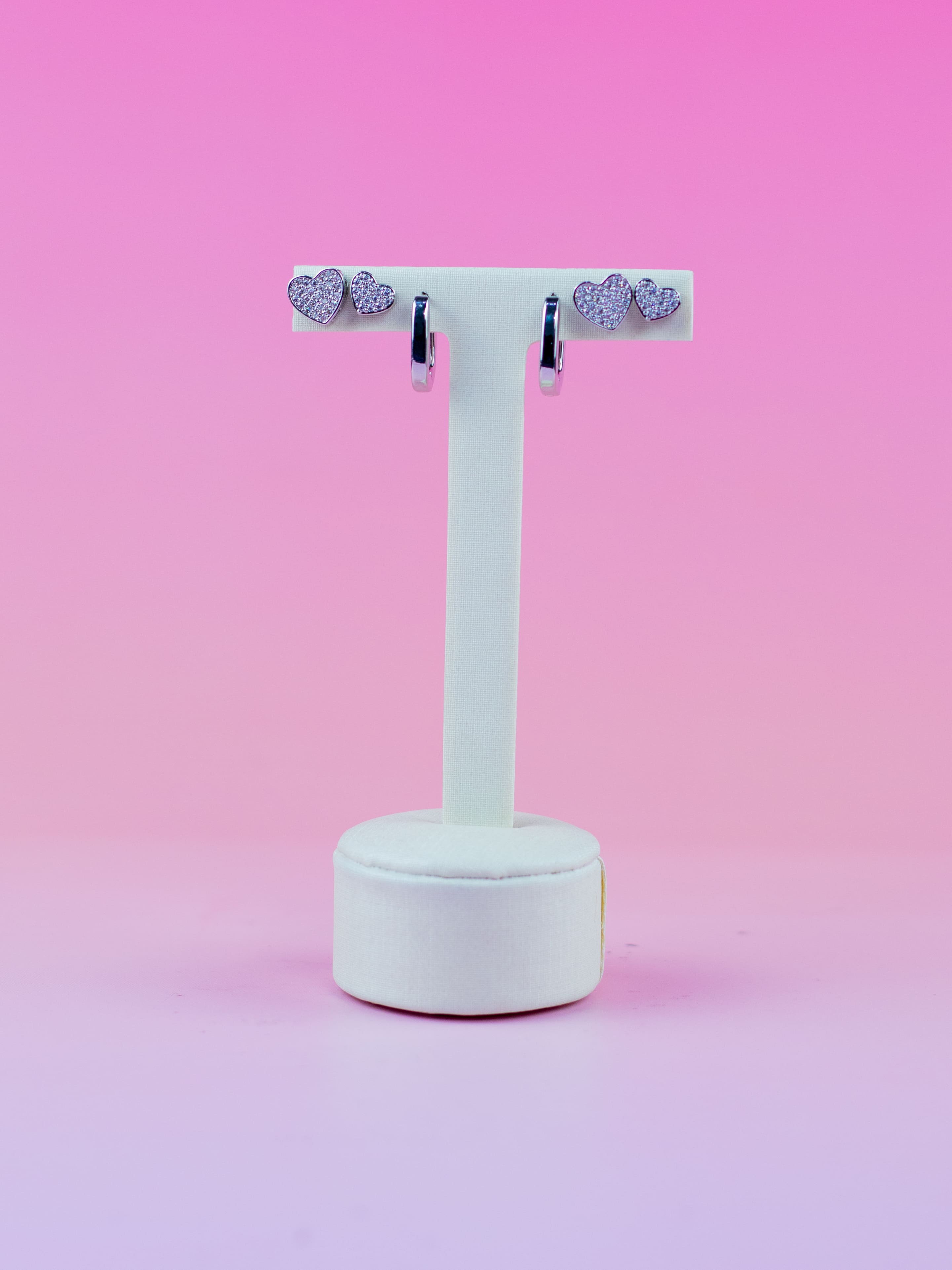 Brinco Trio de Coração com Zircônia e Argola de Metal Prata