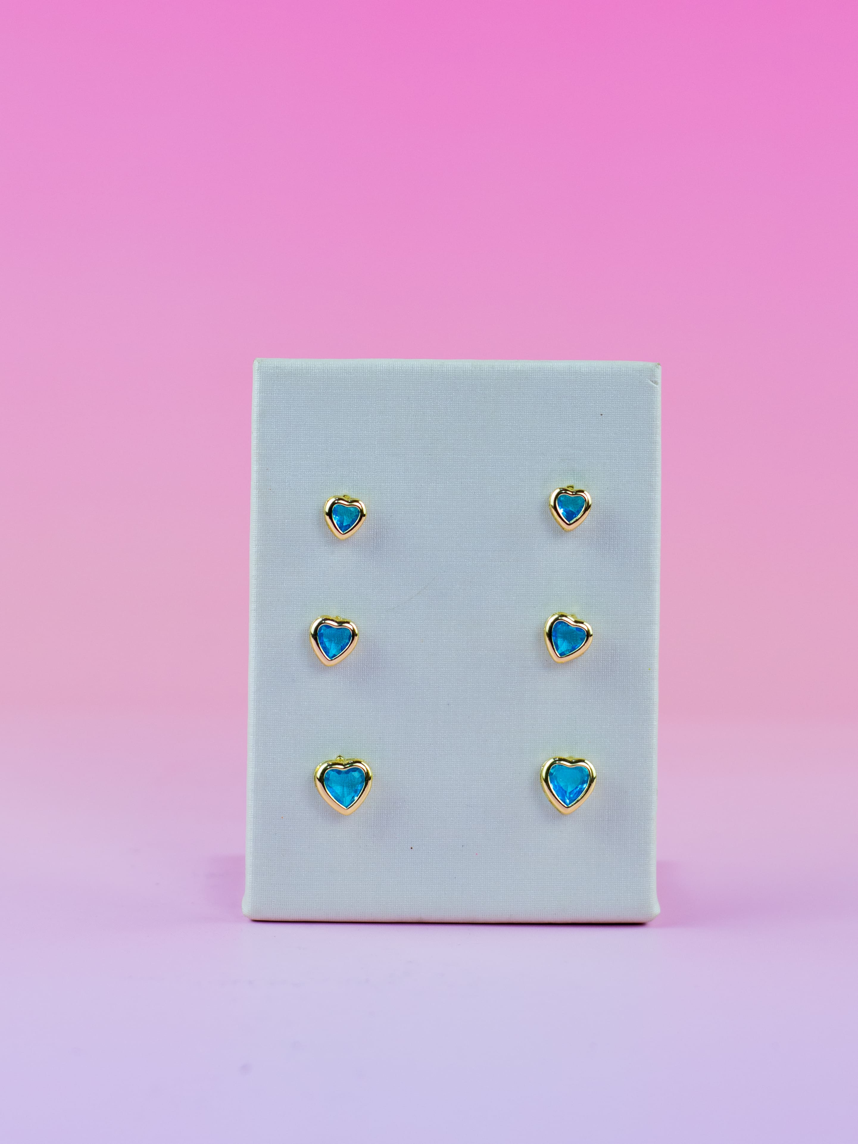 Brinco Trio Dourado Colorido Coração com Cristal