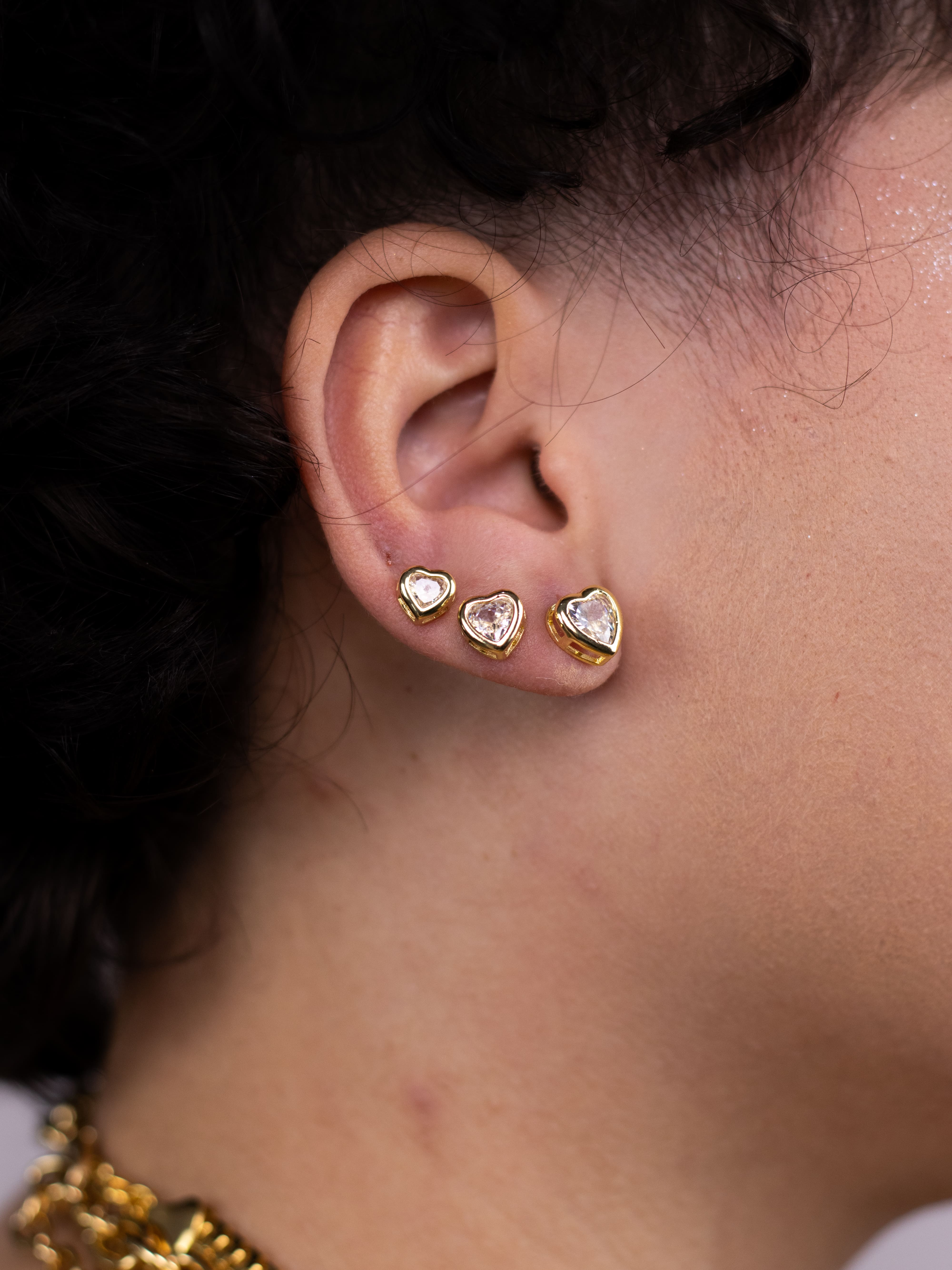 Brinco Trio Dourado Coração com Cristal