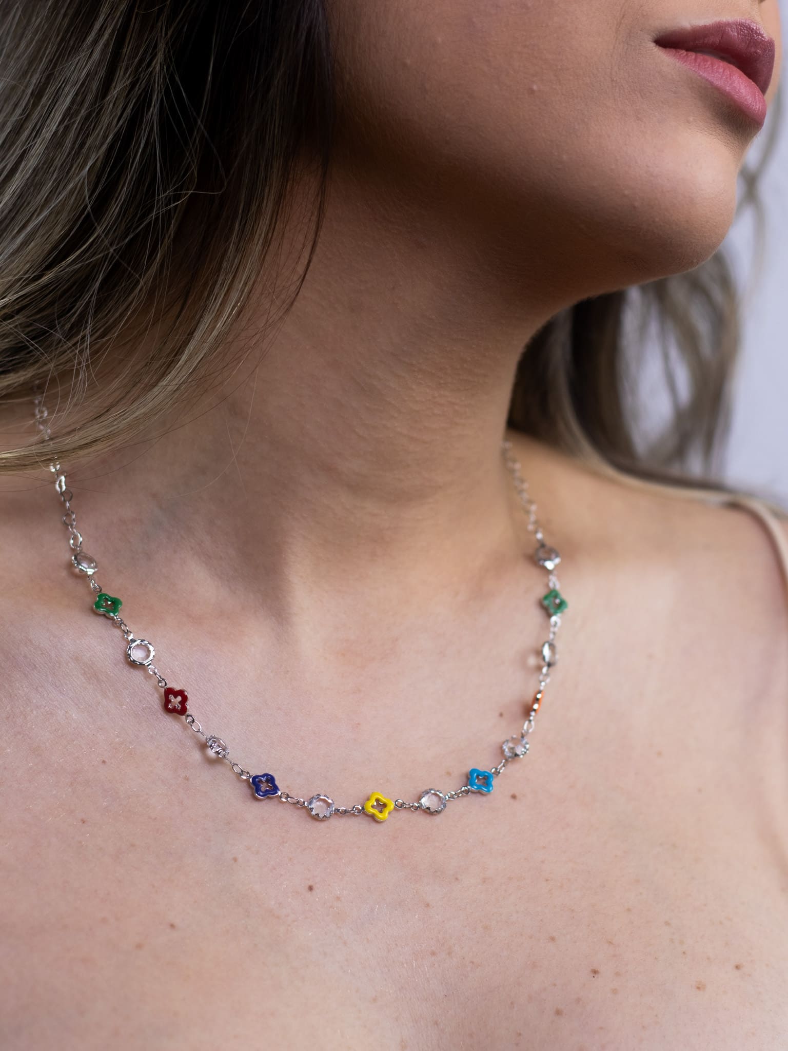 Choker com Pingente Esmaltado Colorido e Cristal