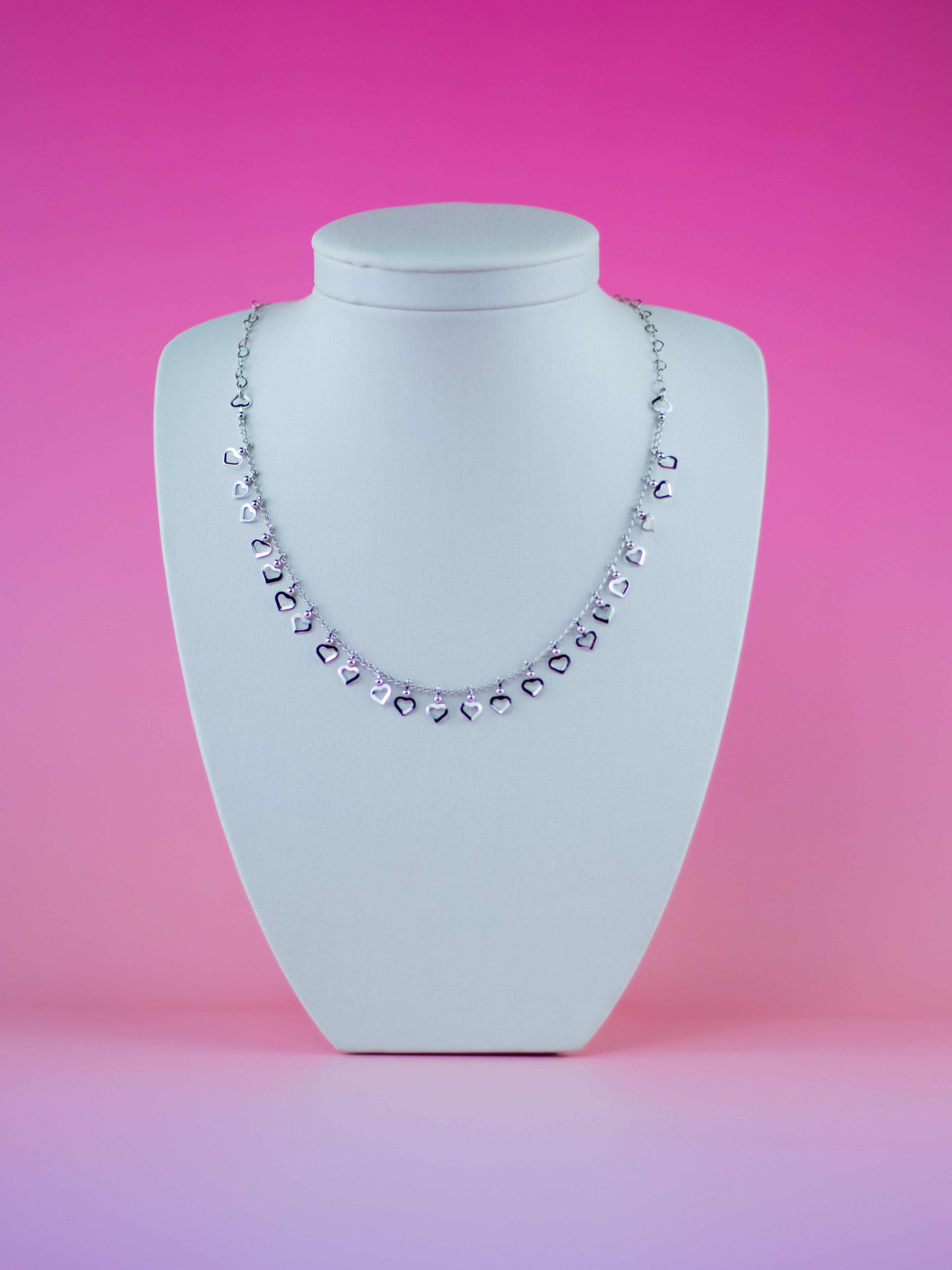 Choker de Metal de Coração Vazado