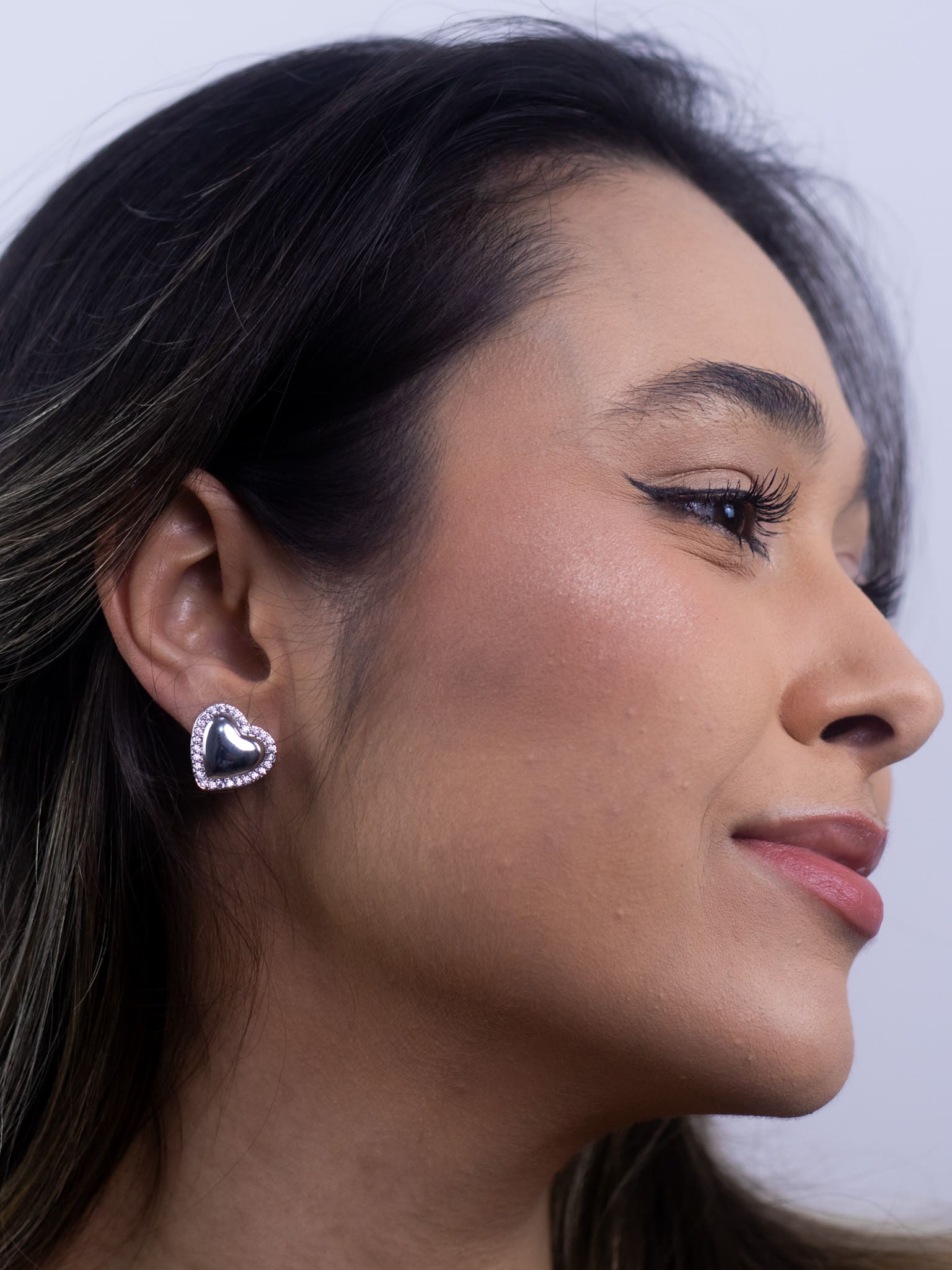 Conjunto Colar e Brinco de Metal Prata com Coração Zircônia