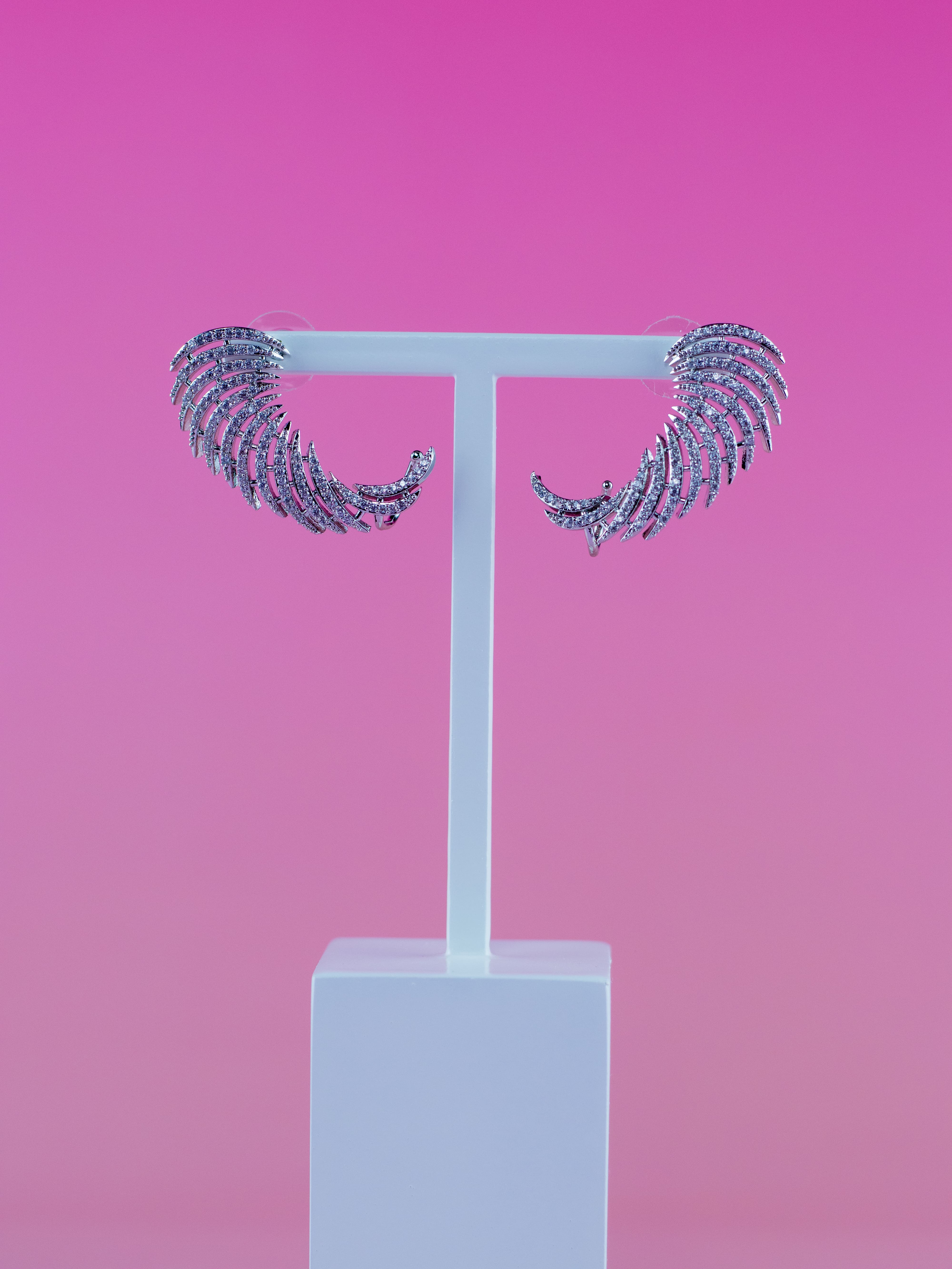 Brinco Earcuff Prata Asa de Zircônia