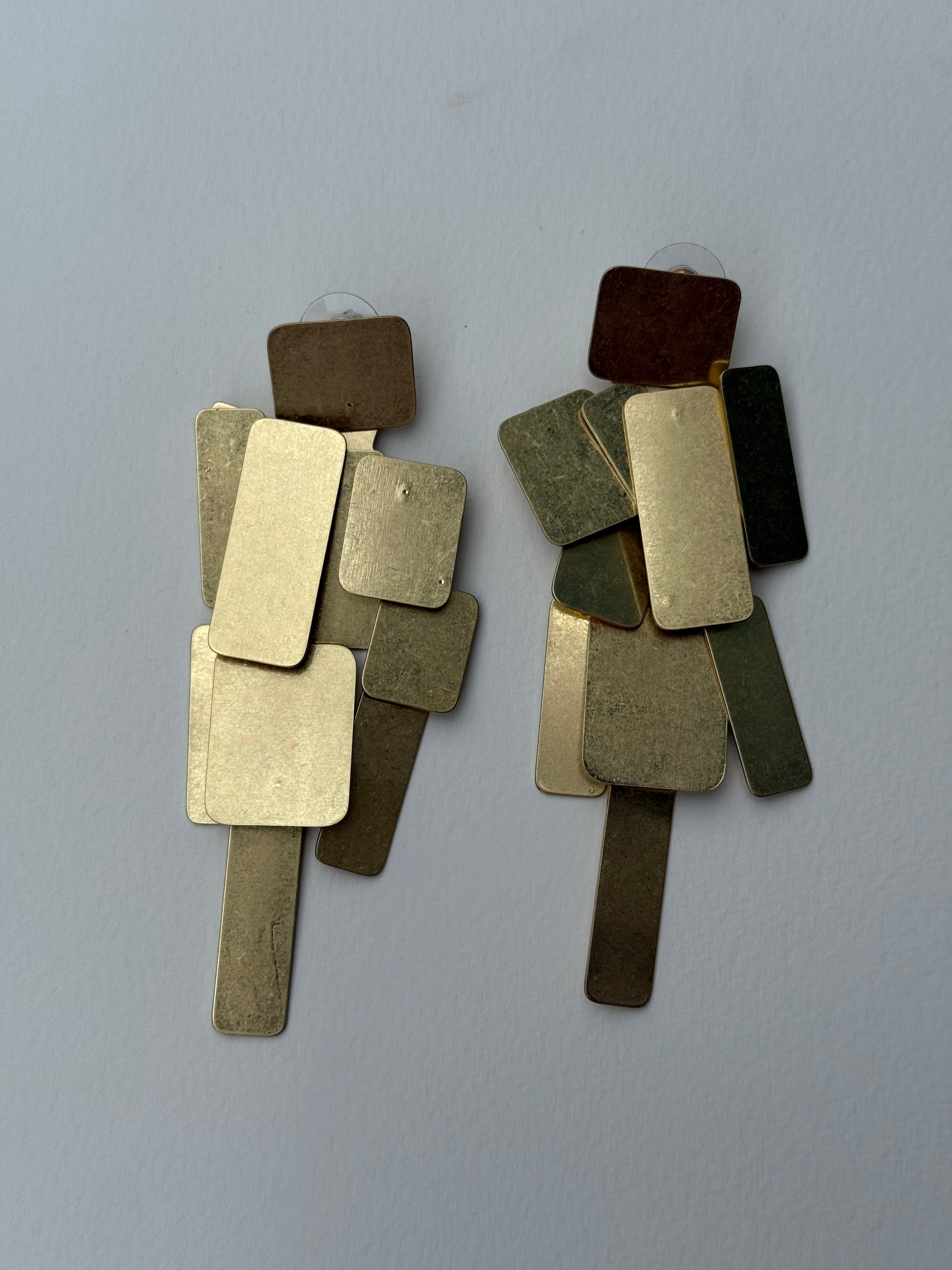 Brinco Geométrico Dourado