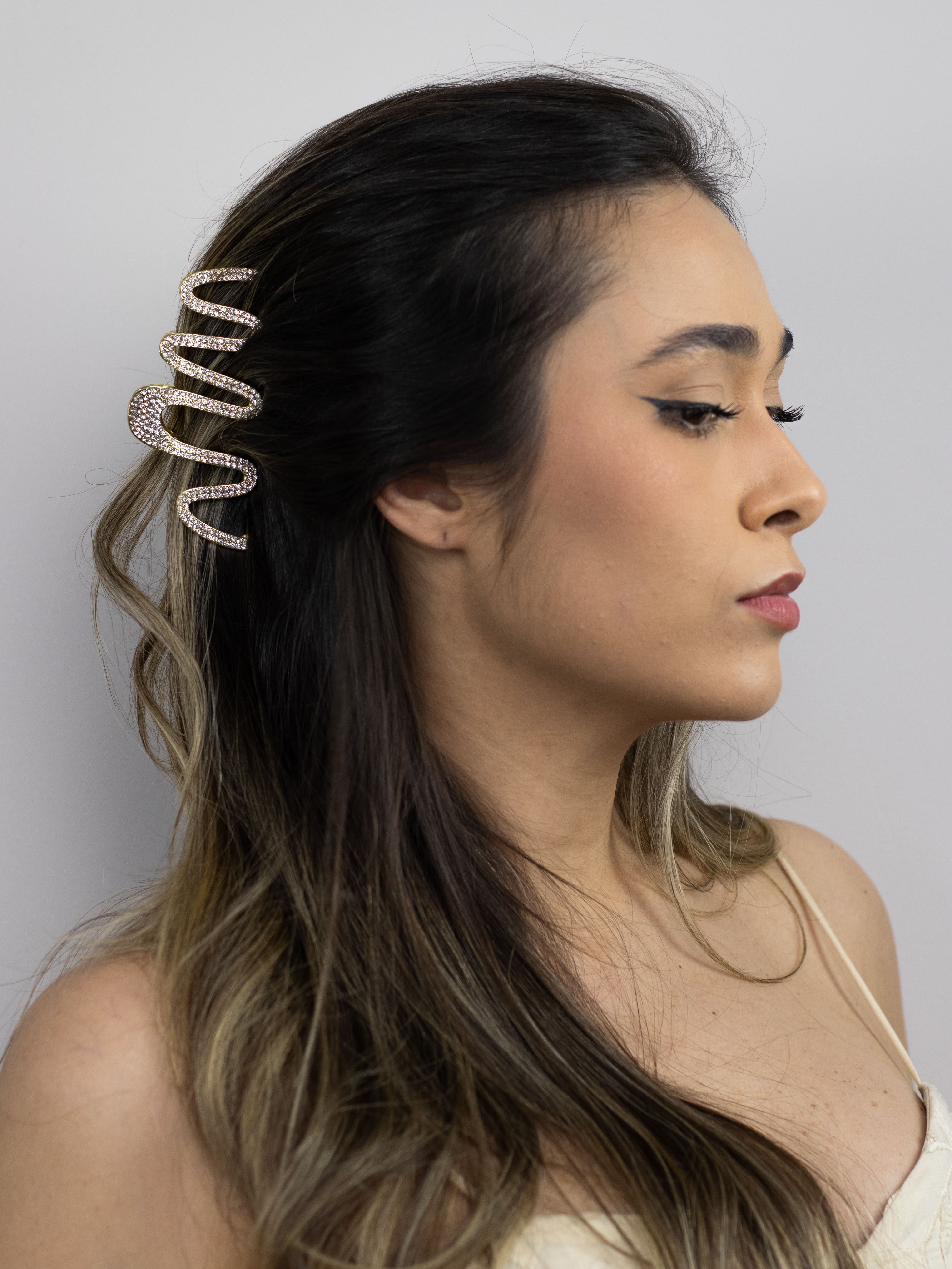 Piranha Metal Dourado com Strass ZigZag