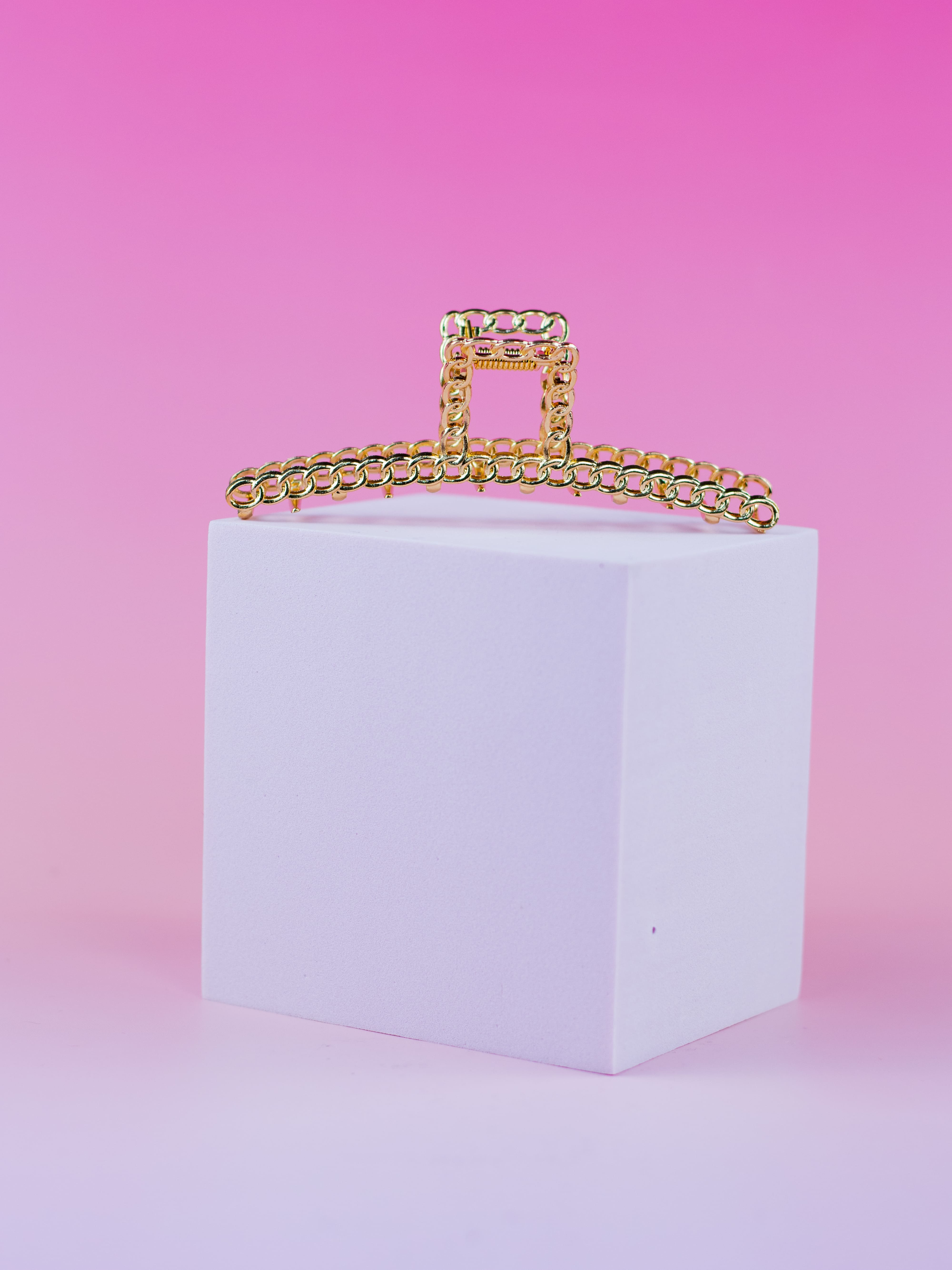 Piranha Dourada de Metal de Elo