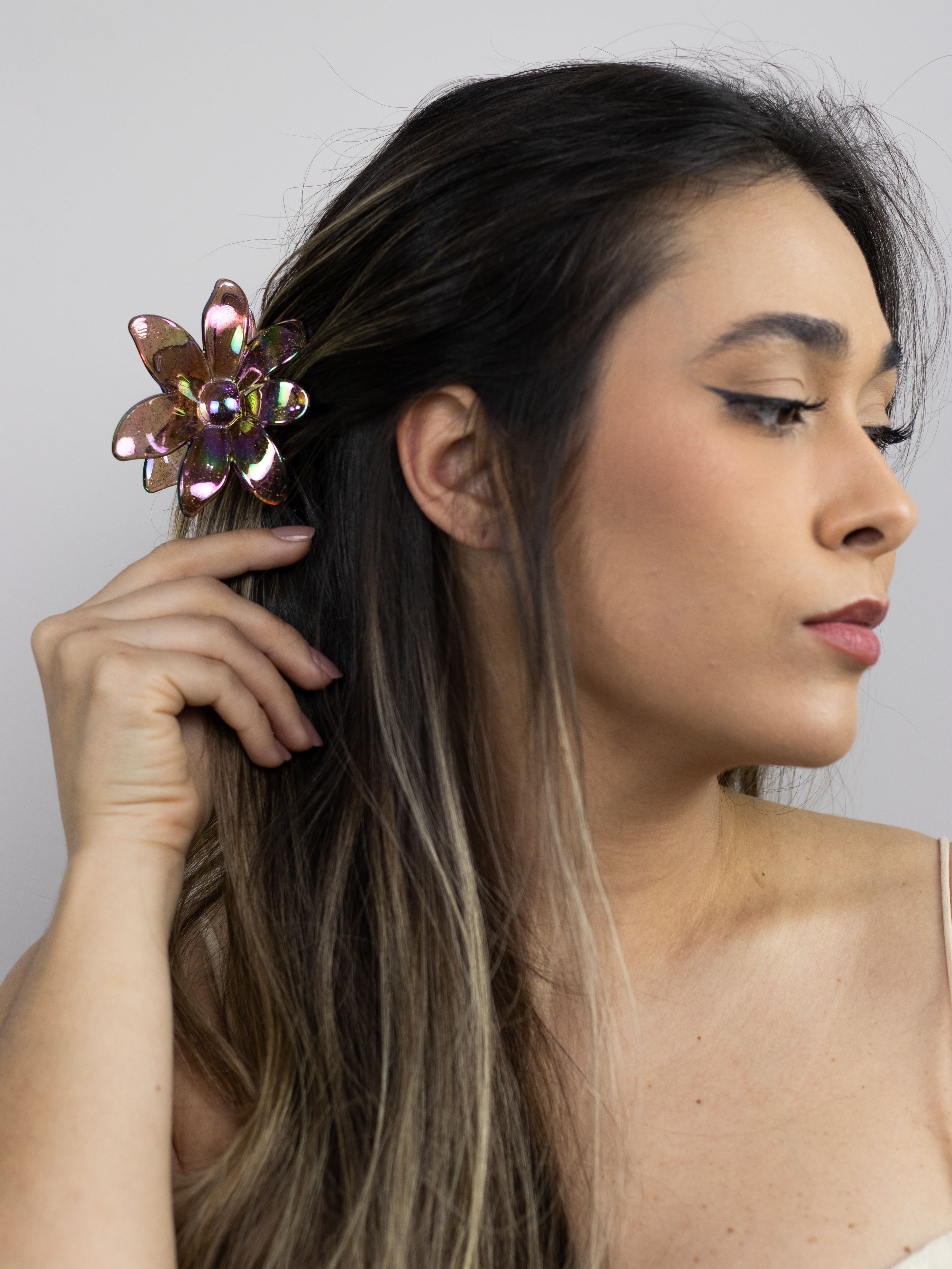 Piranha De flor com Glítter Marrom Furta Cor