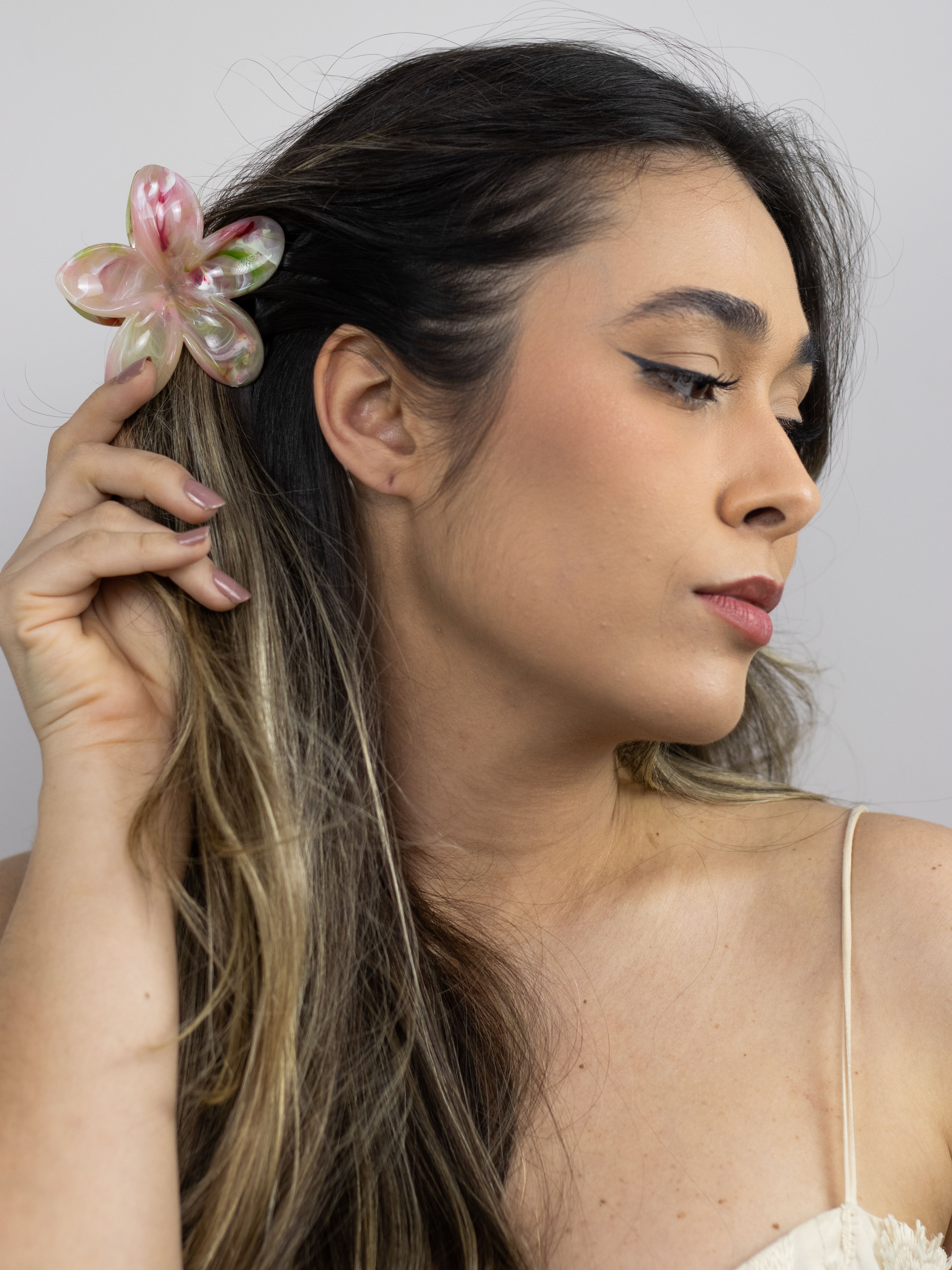 Piranha de Flor Acrílico Mesclado Verde com Bege