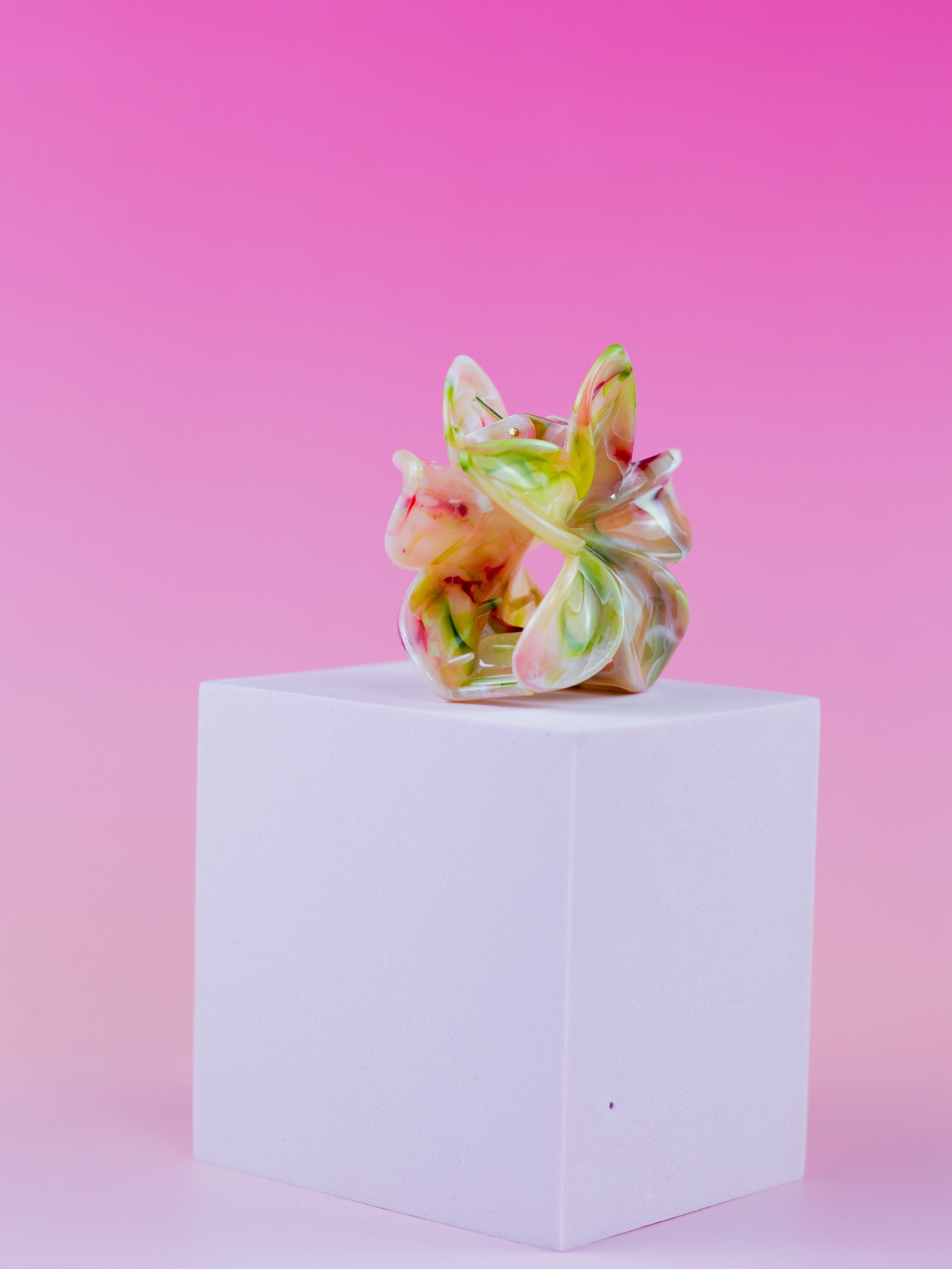 Piranha de Flor Acrílico Mesclado Verde com Bege