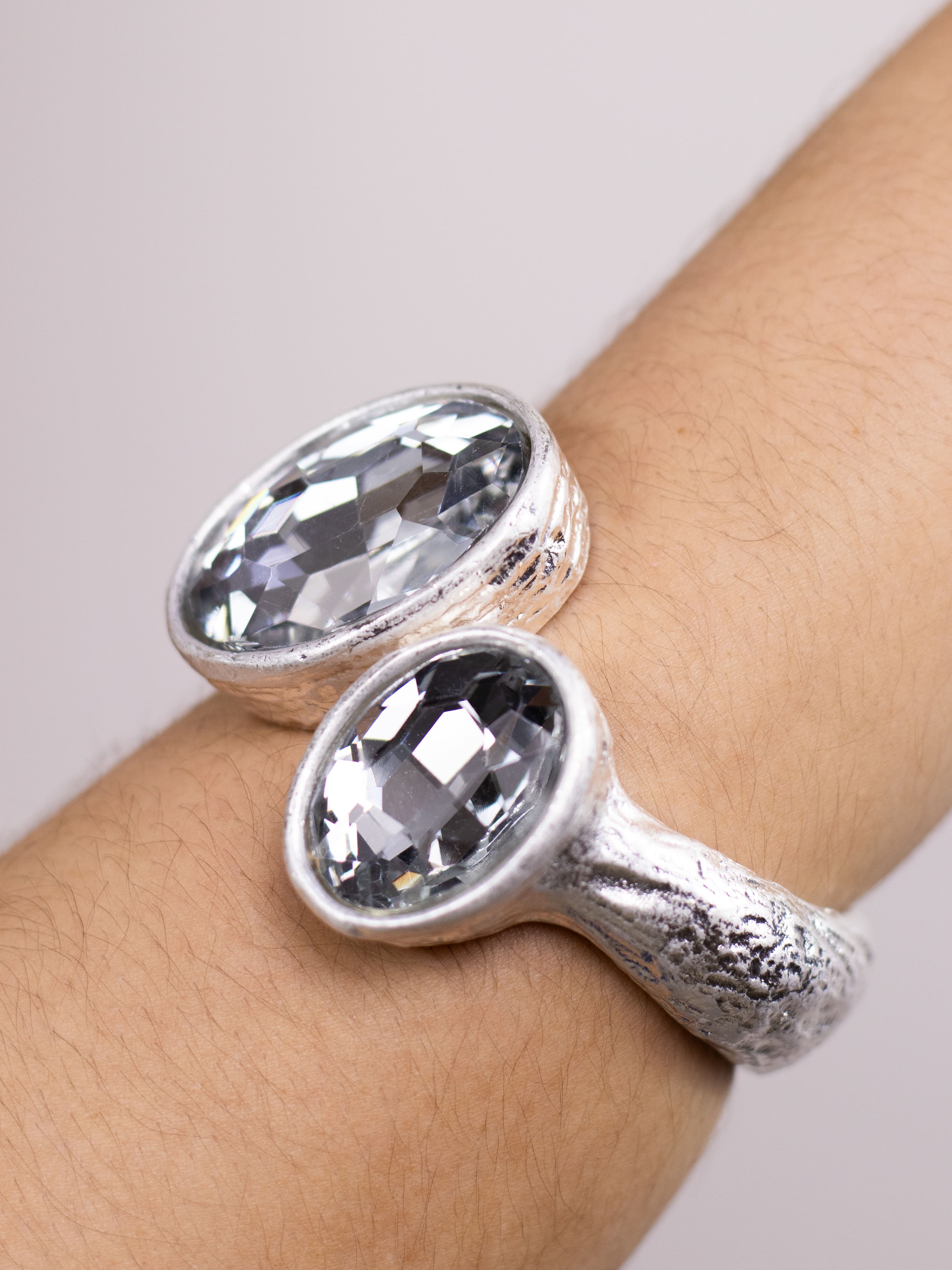 Bracelete Prata Medieval com Pedraria