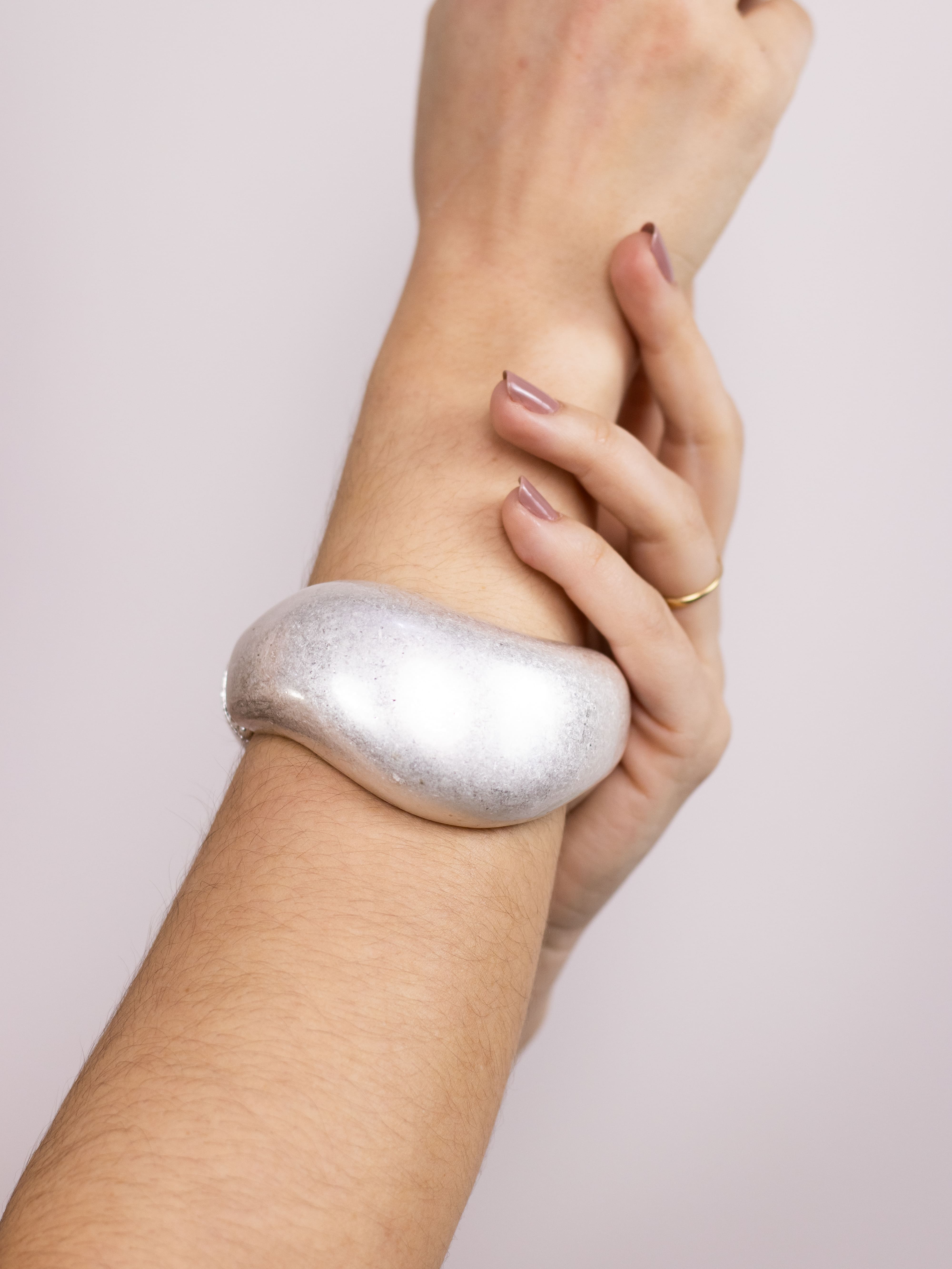 Braclete Medieval Ondulado Prata