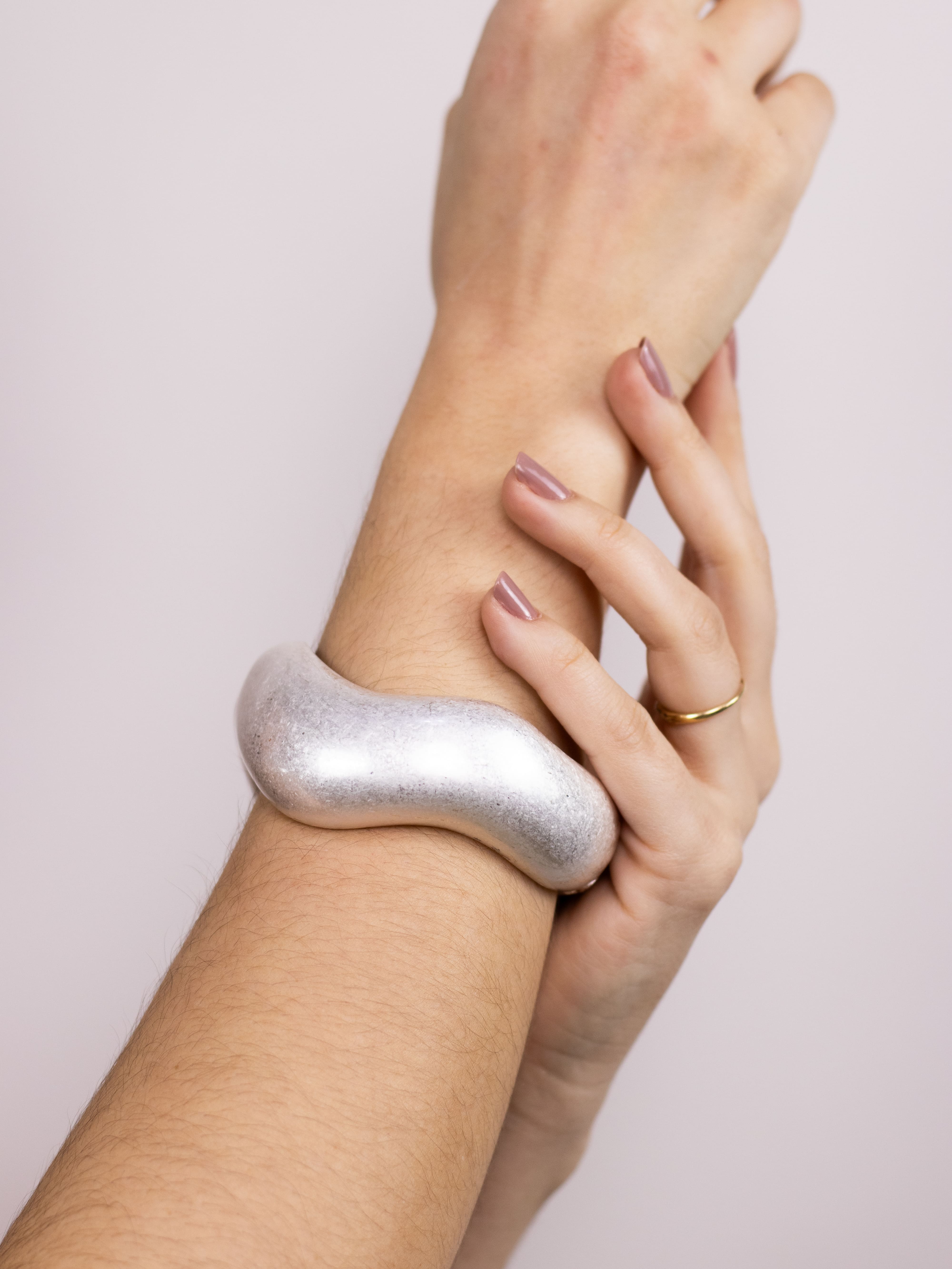 Braclete Medieval Ondulado Prata