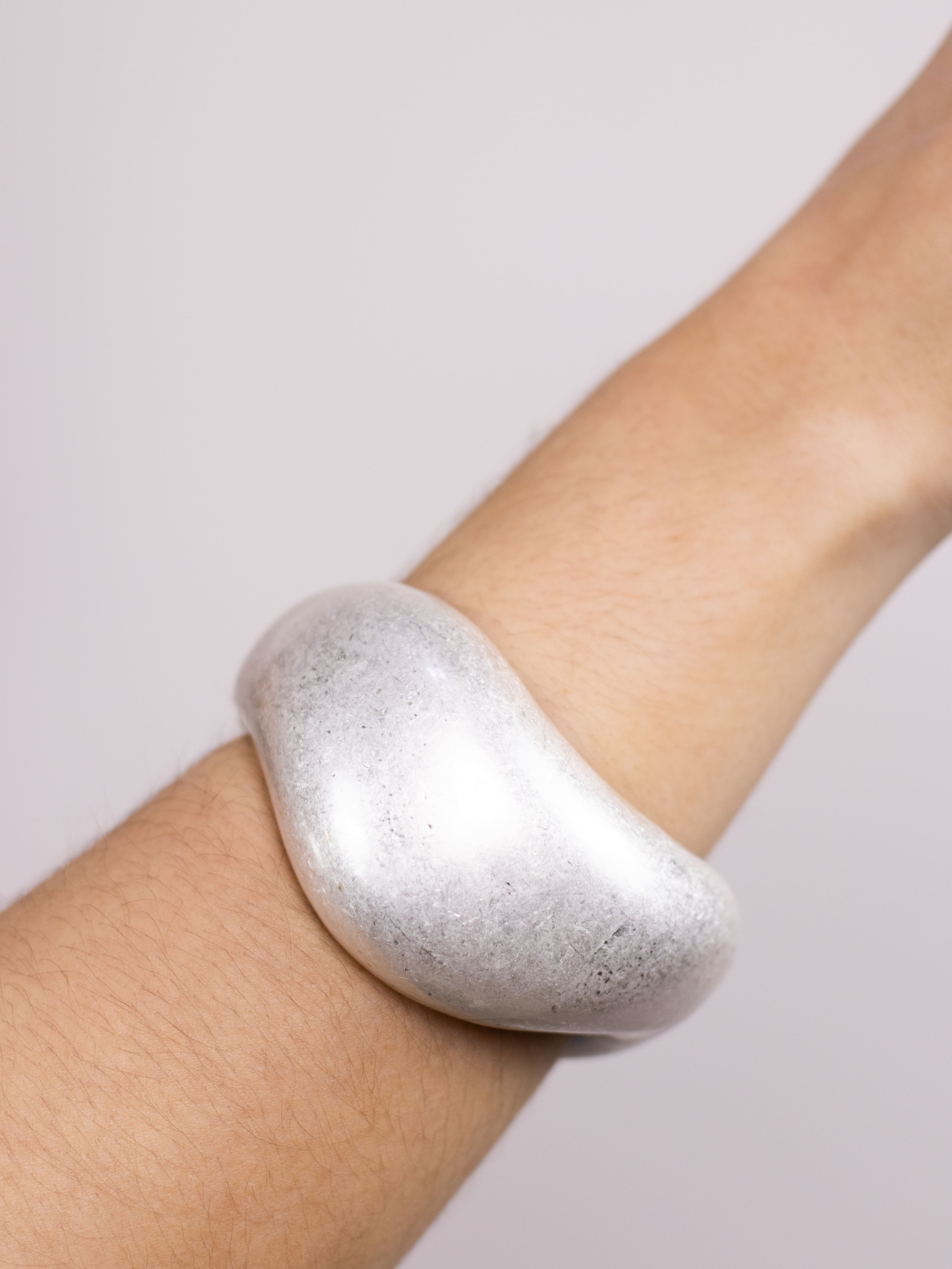 Braclete Medieval Ondulado Prata