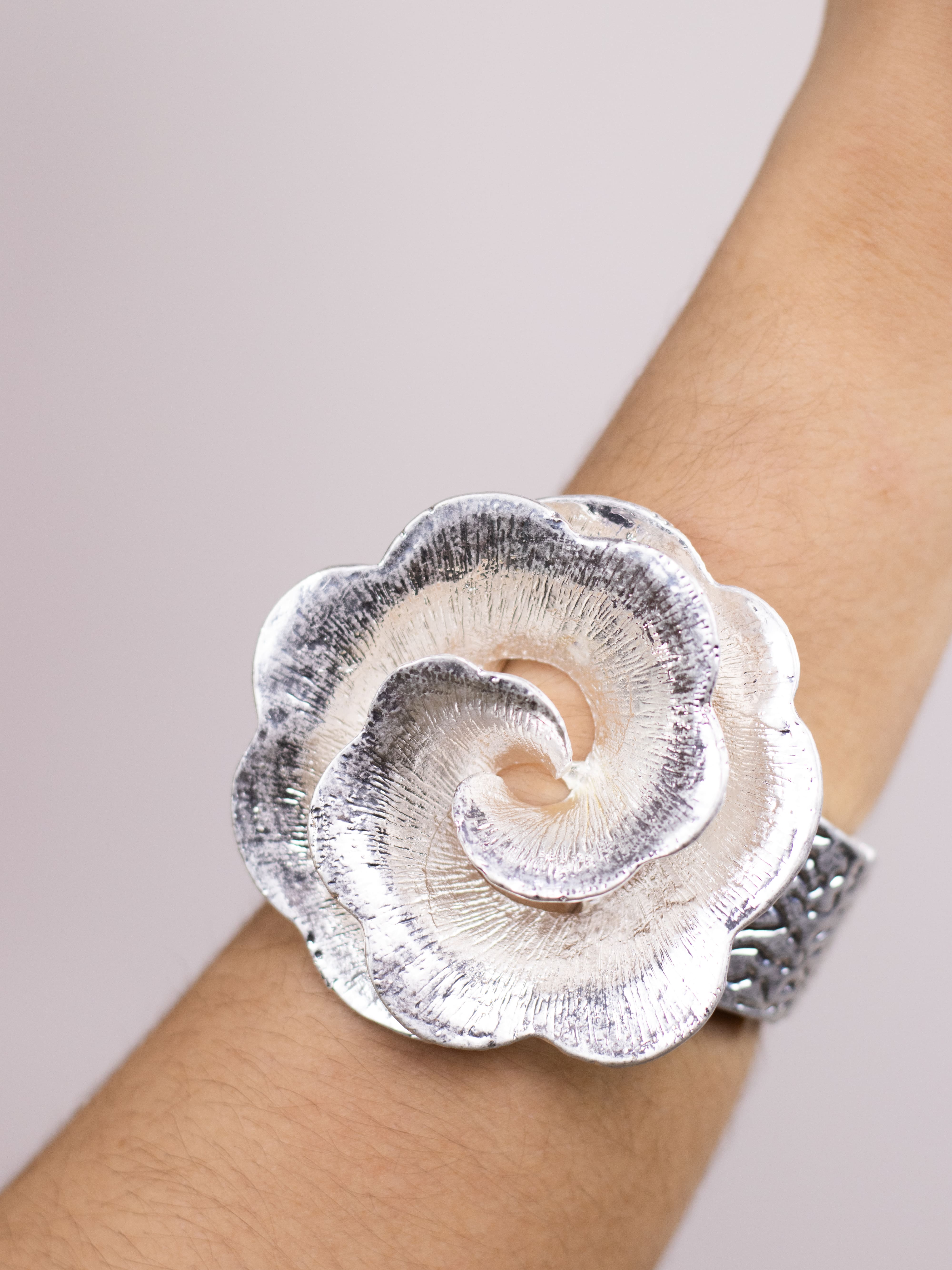 Bracelete Medieval Prata de Flor