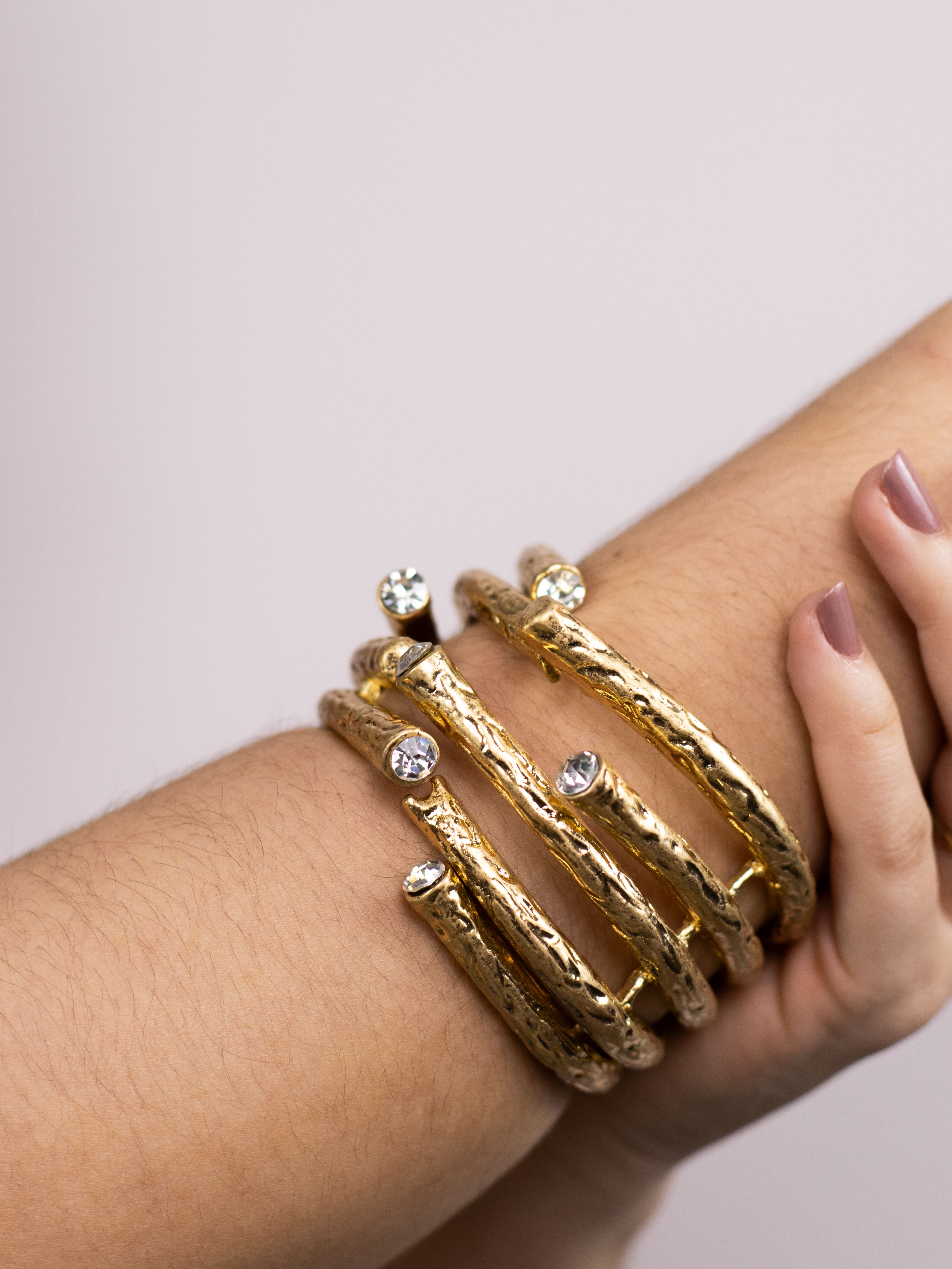 Bracelete Medieval com Cristal Dourado