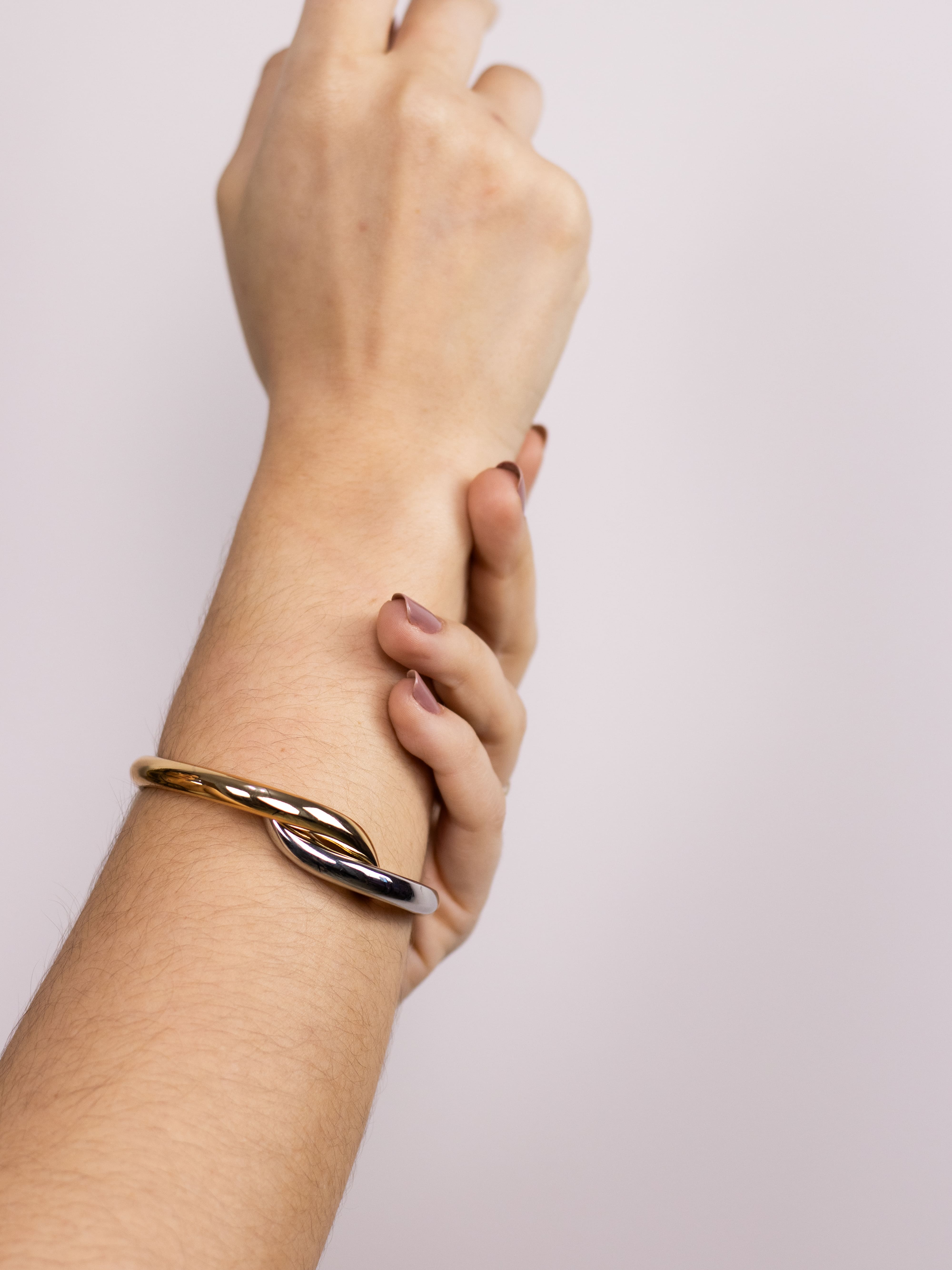 Bracelete de Metal Fino