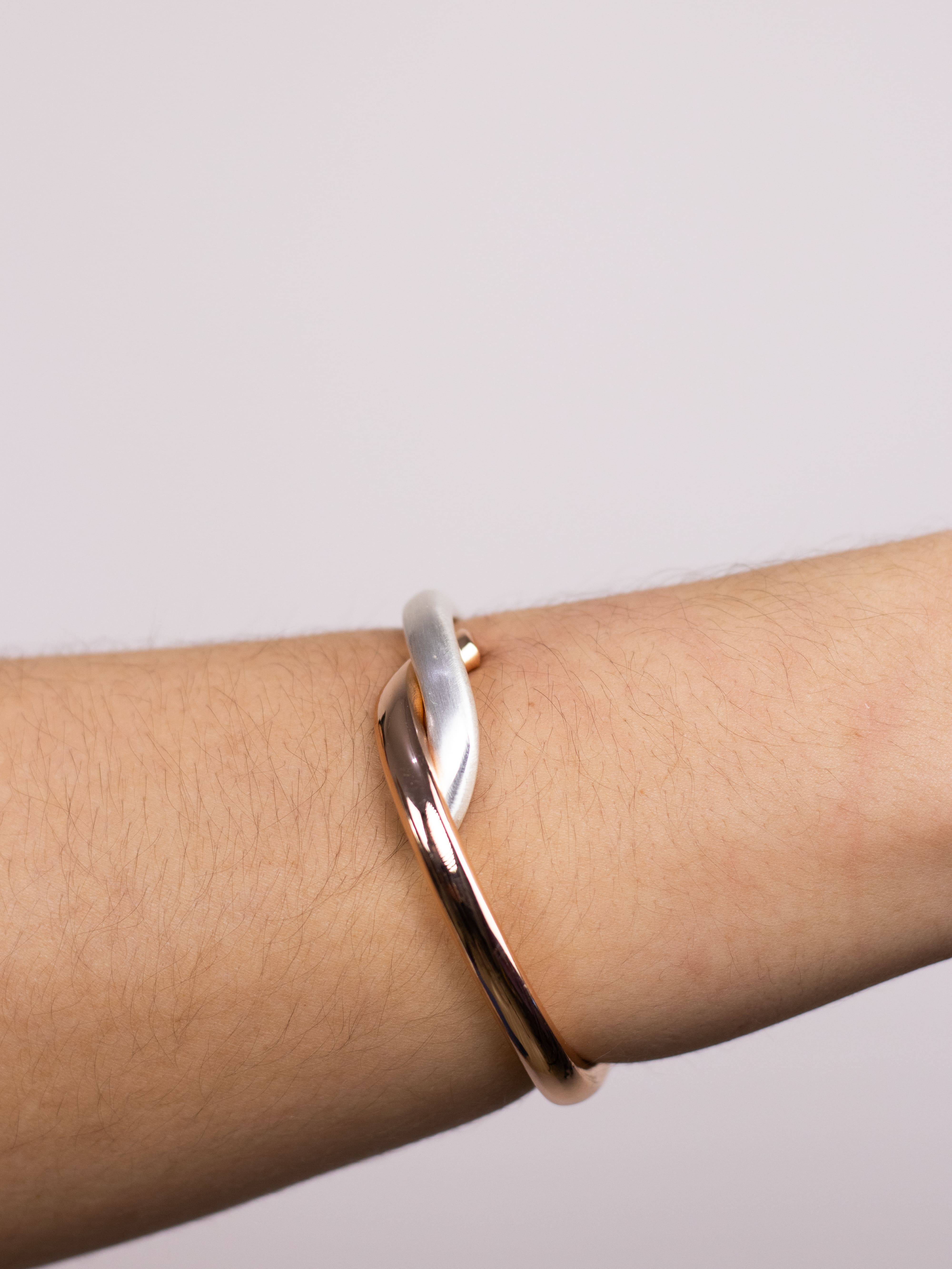 Bracelete de Metal Fino