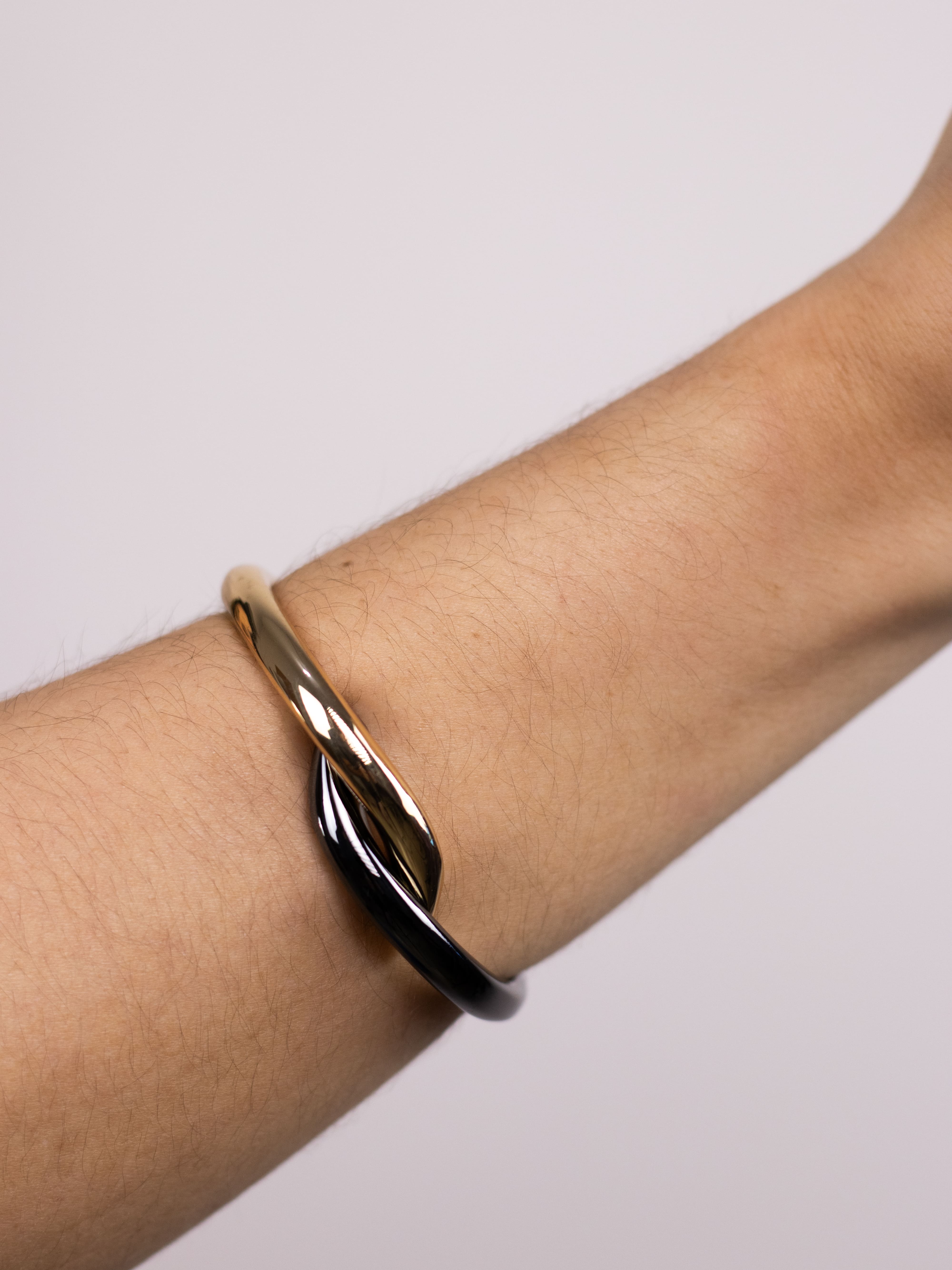 Bracelete de Metal Fino