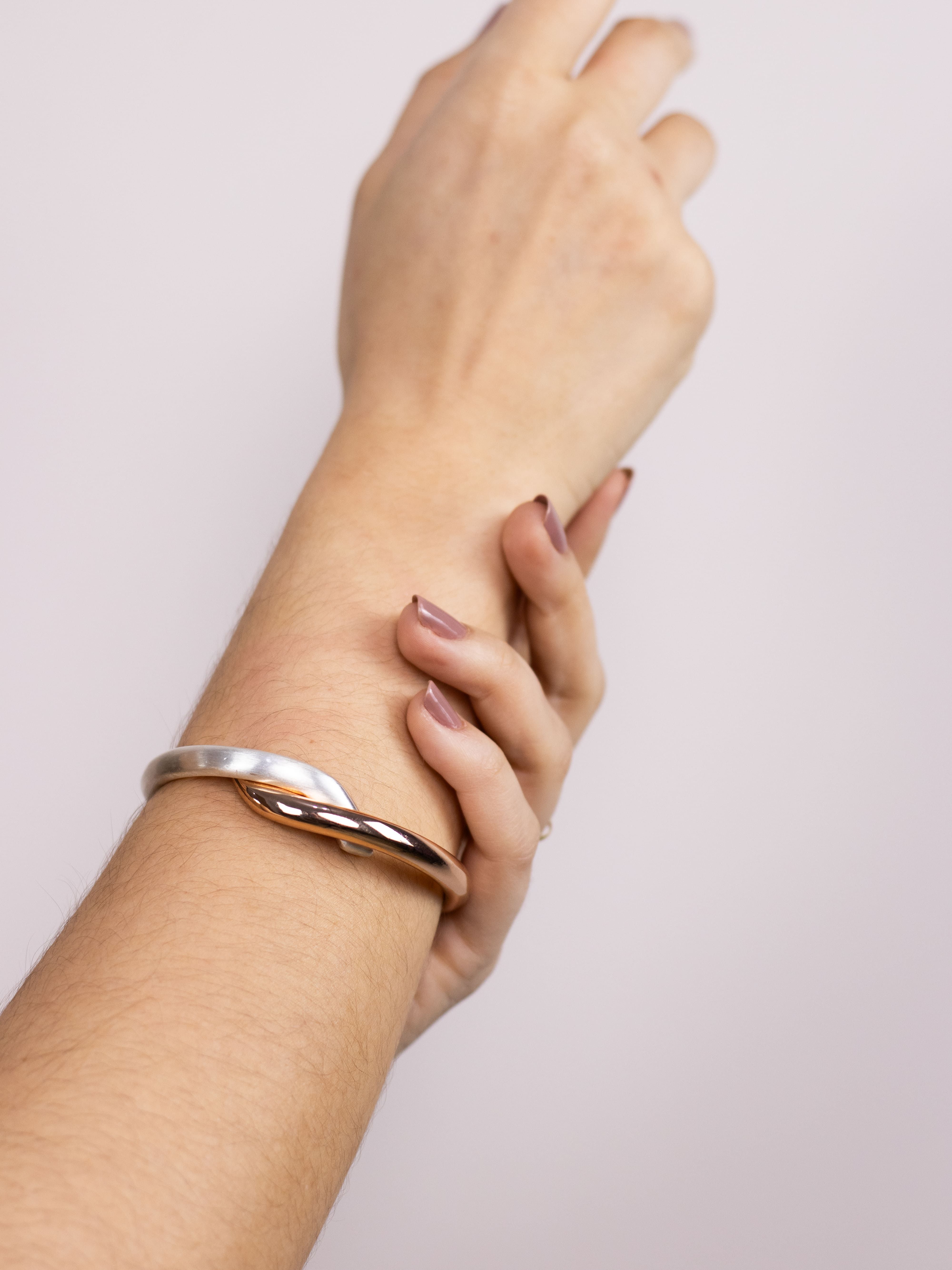 Bracelete de Metal Fino