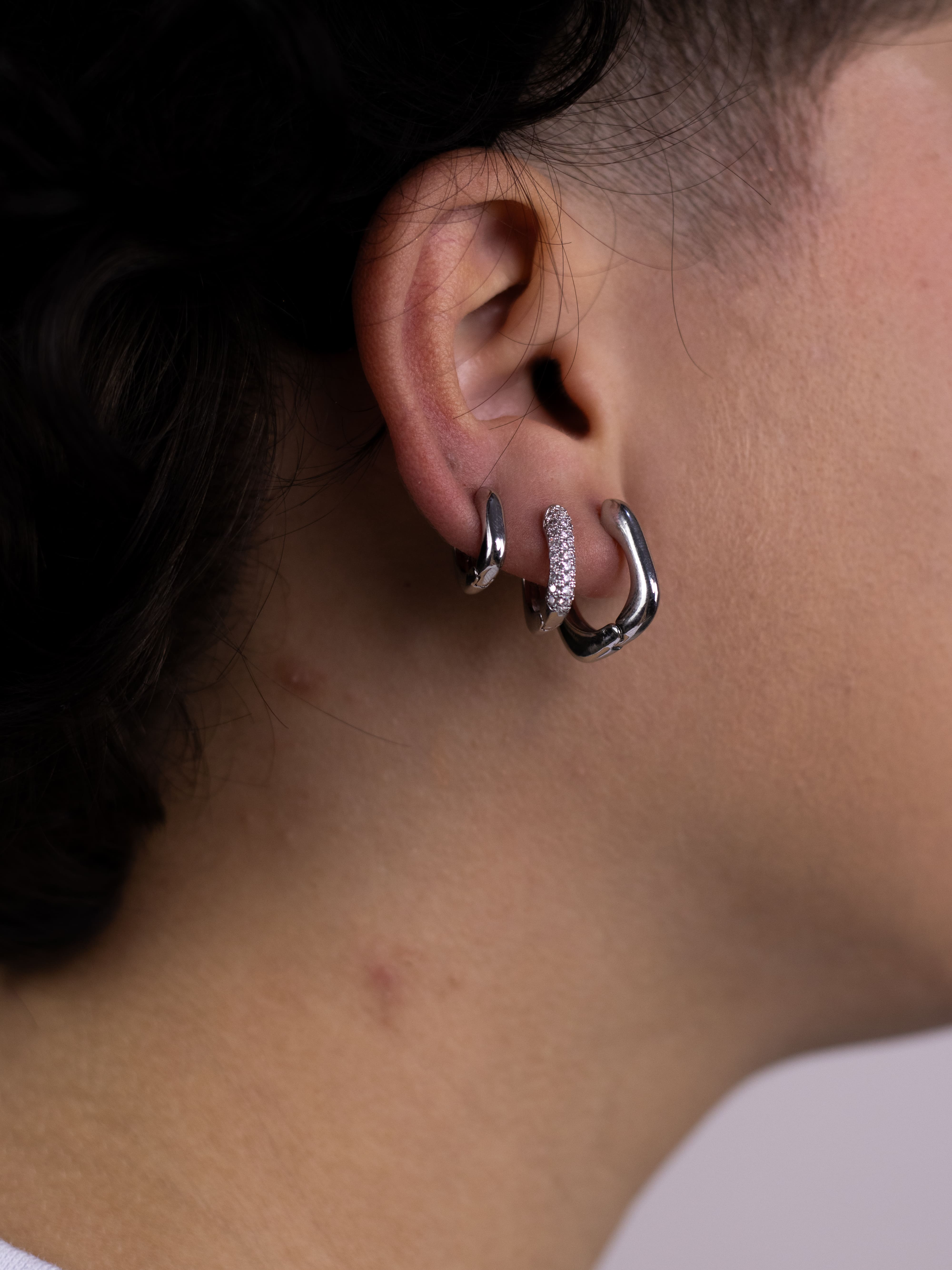 Brinco Trio de Argolinha Prata Quadrade de Zircônia e Metal