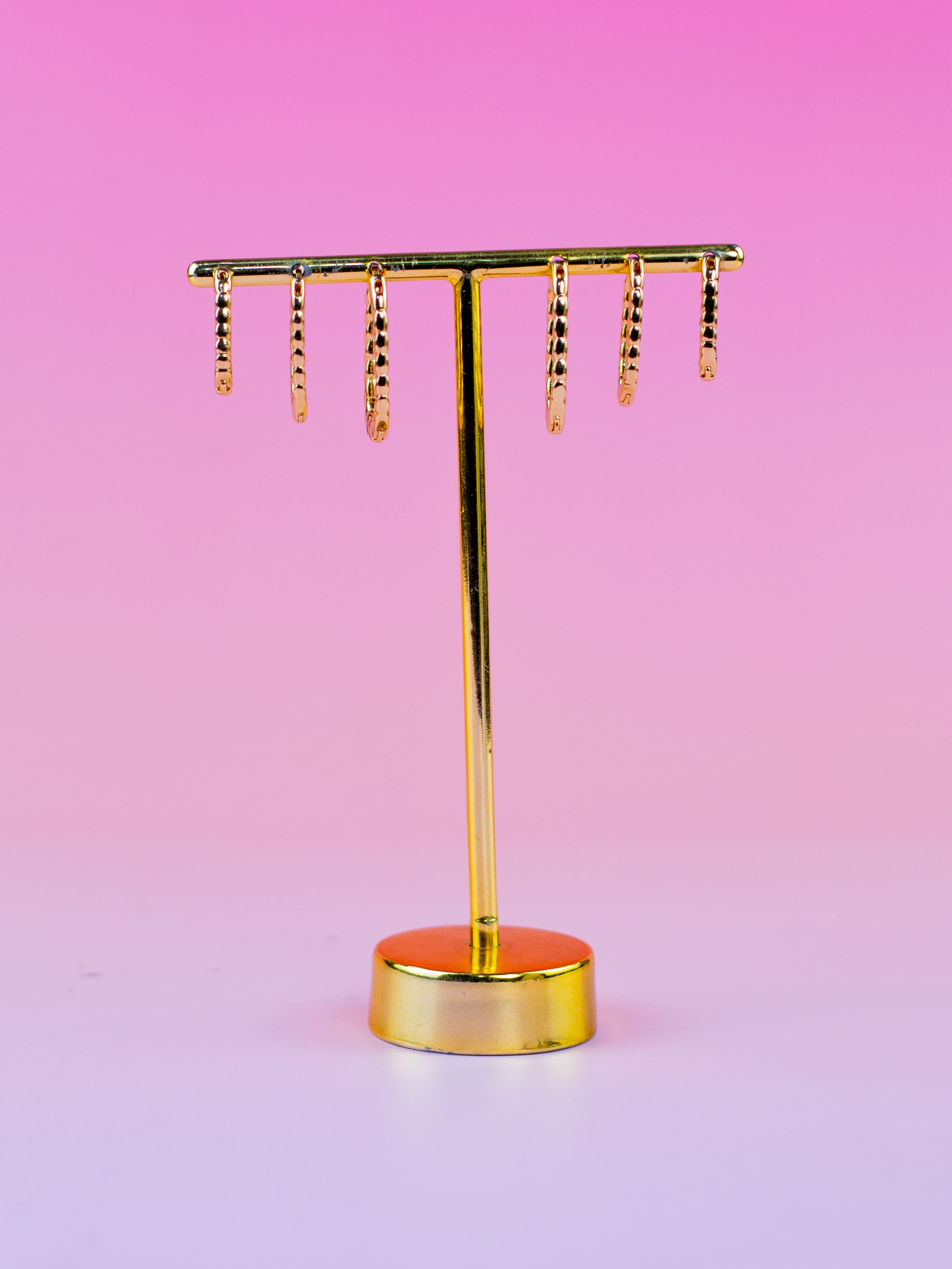 Brinco Trio de Argolinha Dourado Quadrada de Metal com Friso