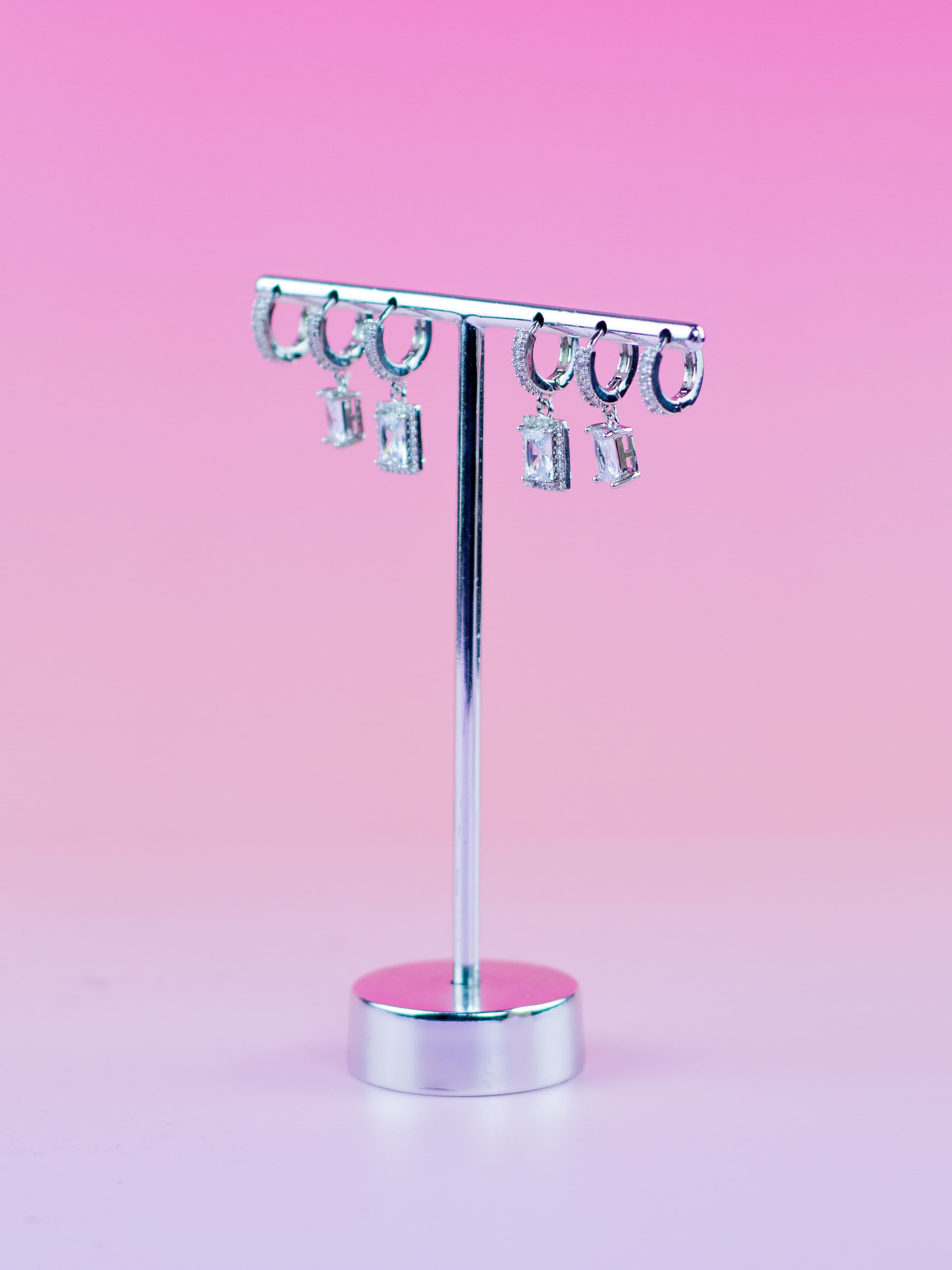 Brinco Trio Argolinha Prata com Pingente Quadrado de Zircônia