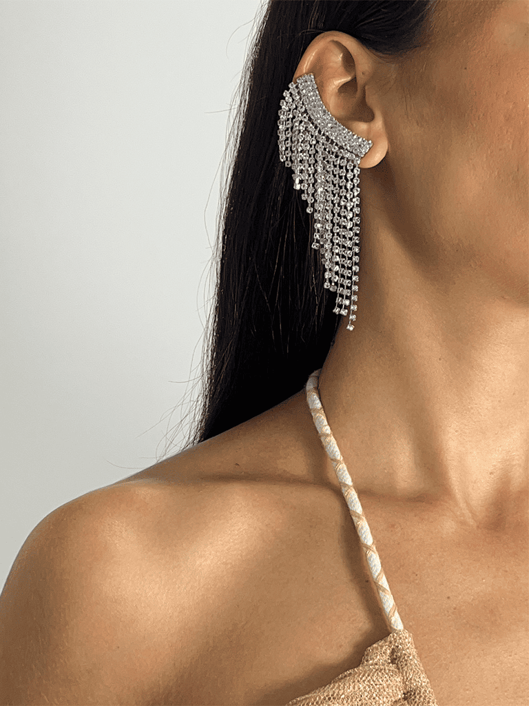 Brinco Prata Formato EarCuff com Fios de Strass