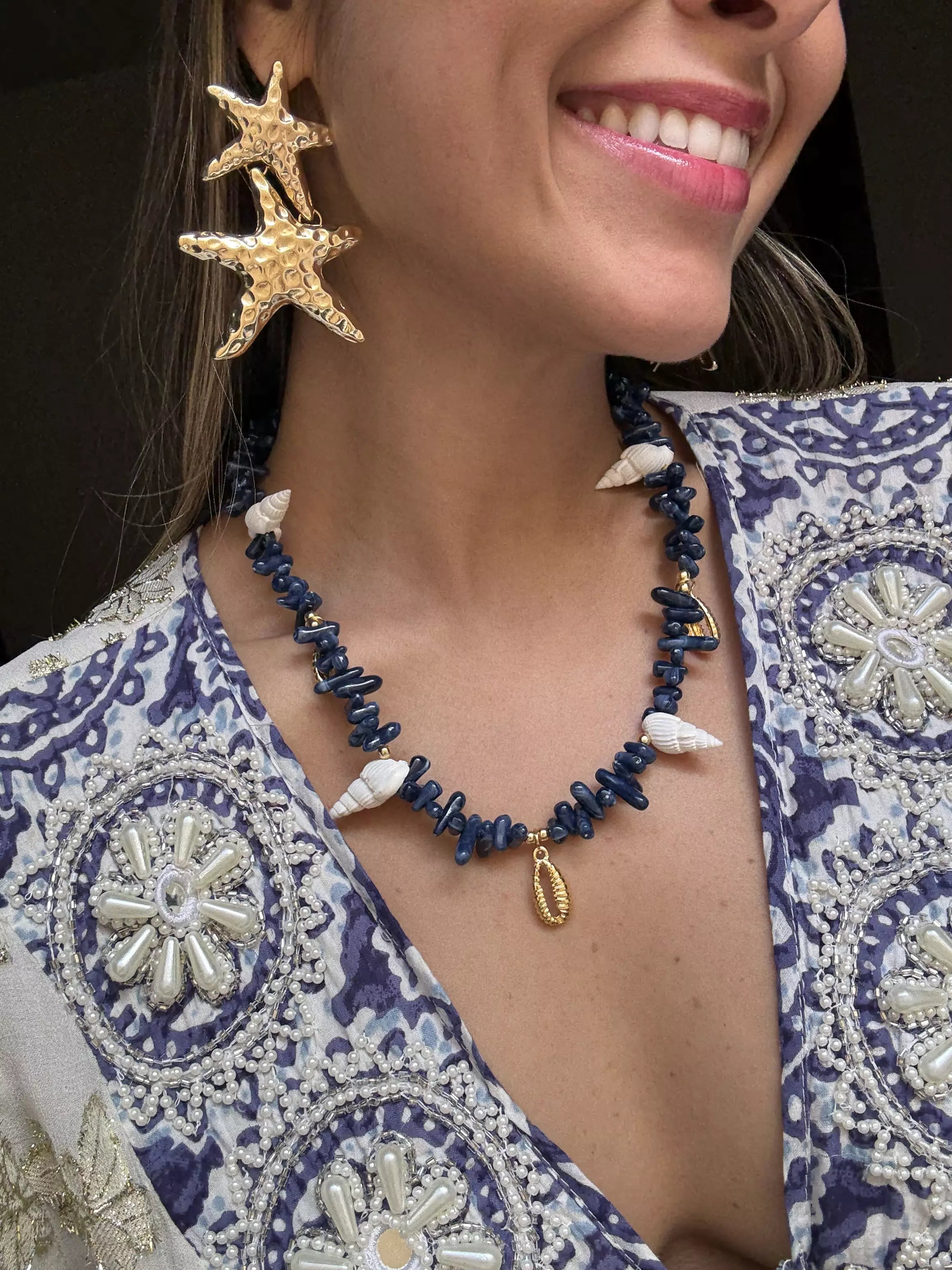 Colar Conchas e Pedras Azuis