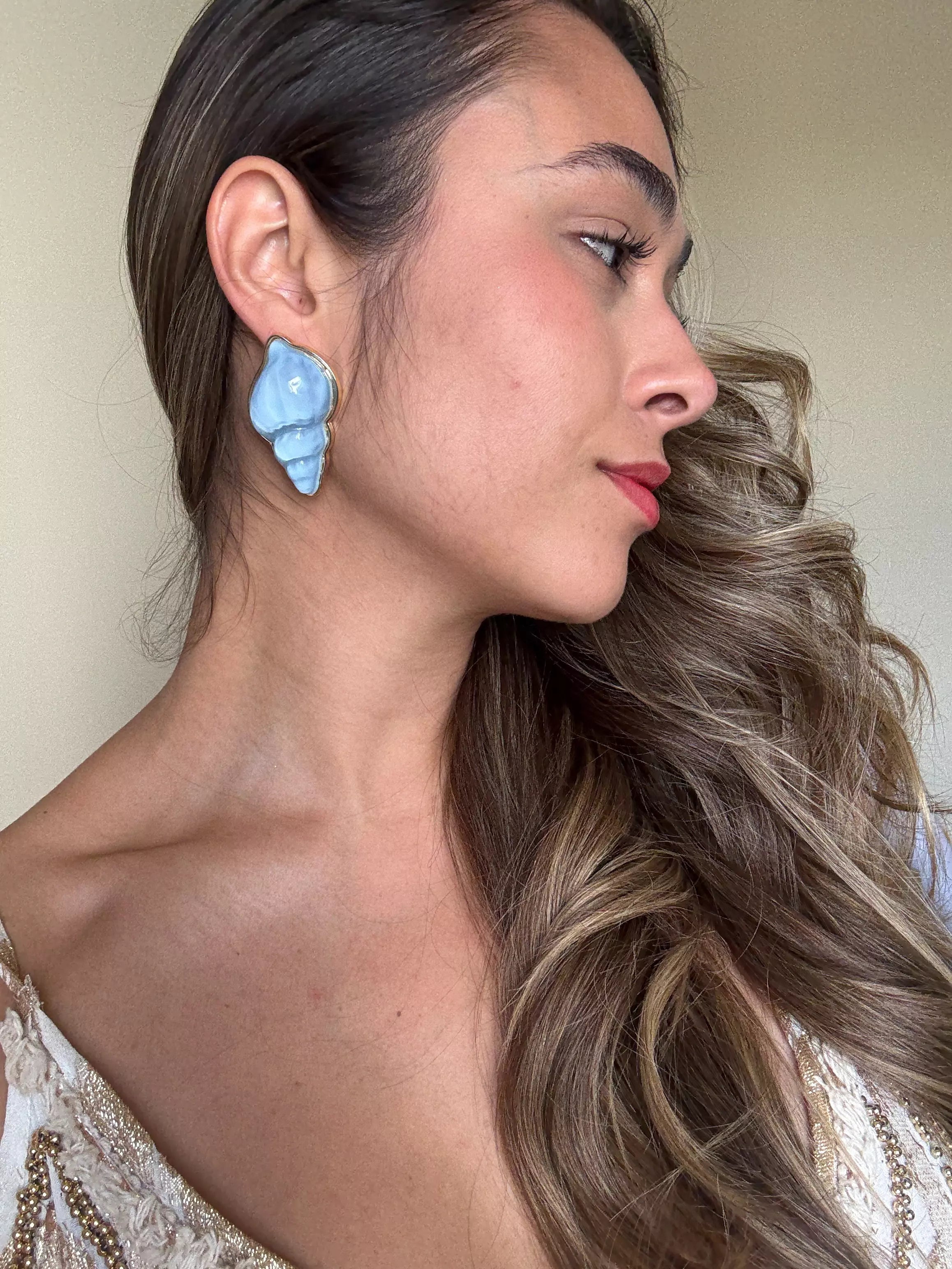 Brinco Concha Colorido