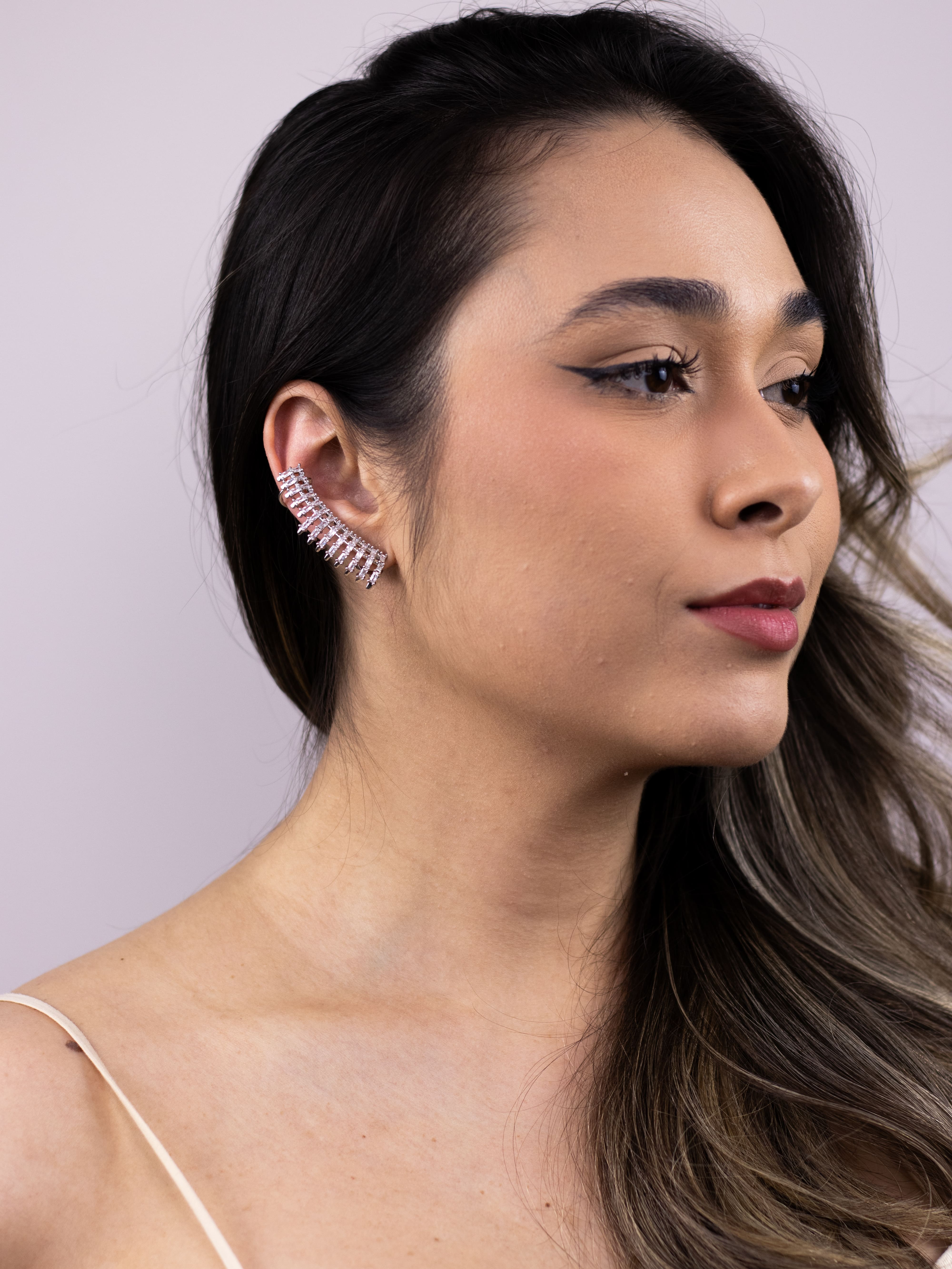 Brinco Earcuff Prata com Cristal