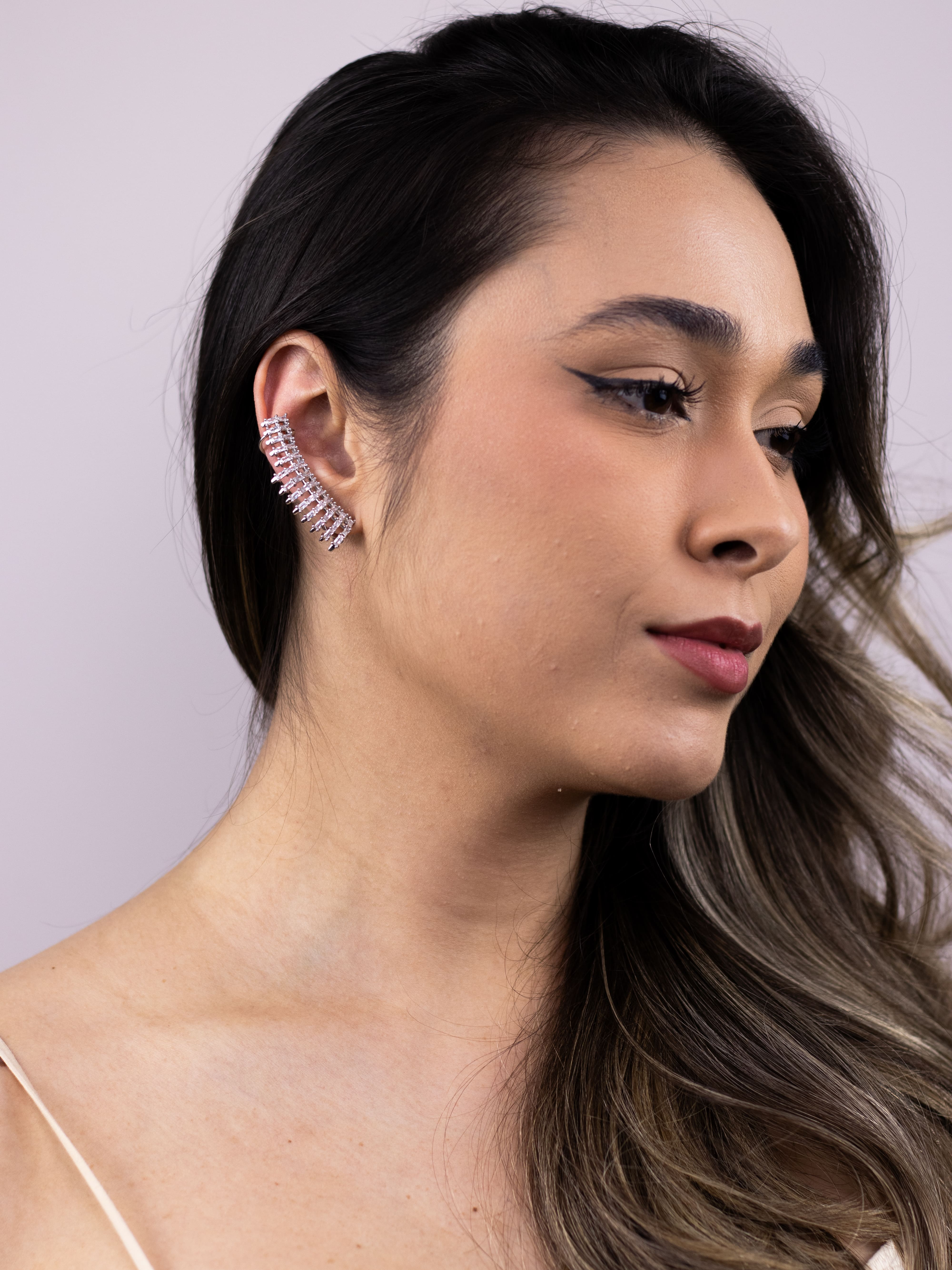 Brinco Earcuff Prata com Cristal