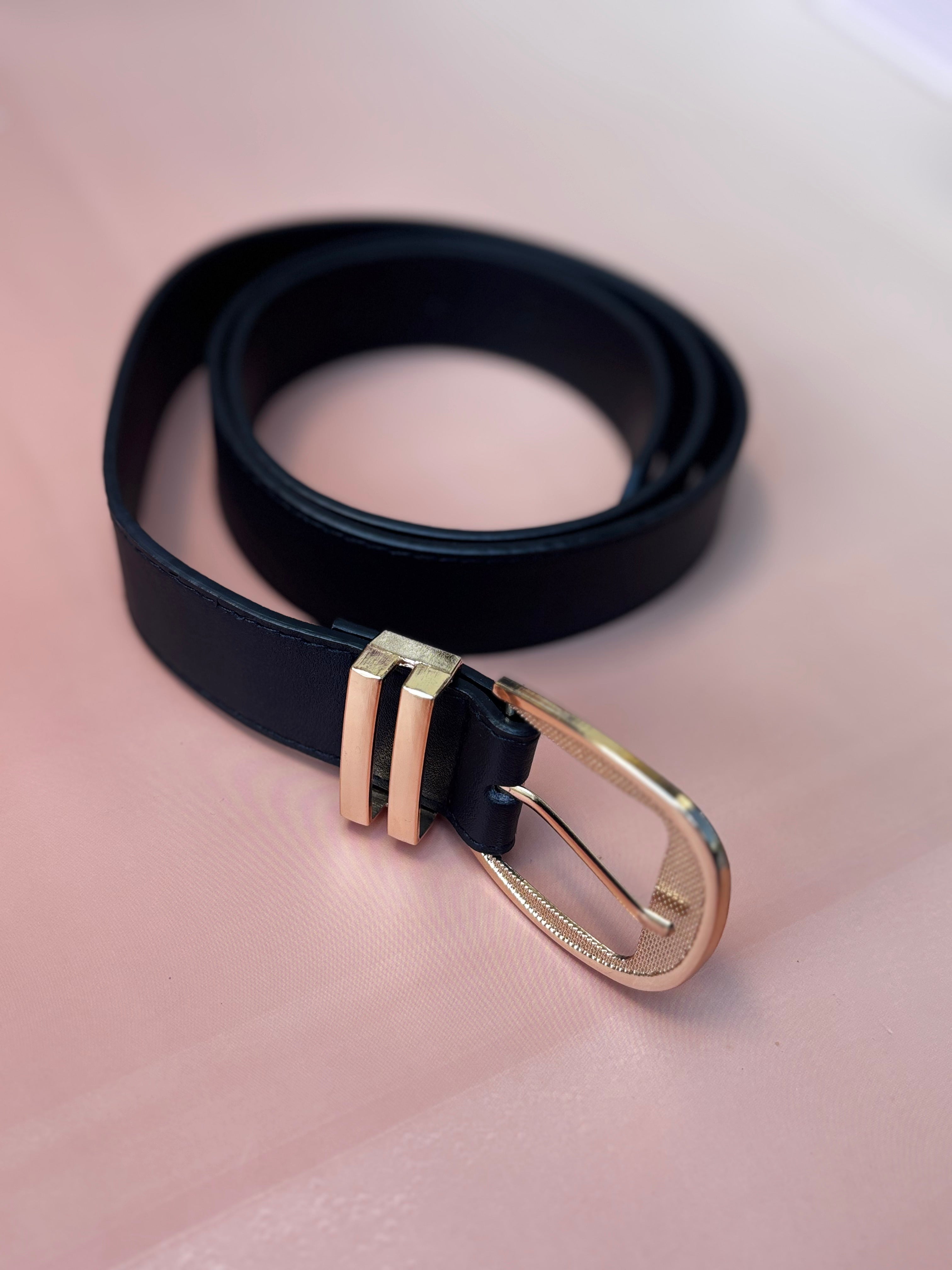 Cinto Fino com Fivela Metalizada Texturizada Dupla